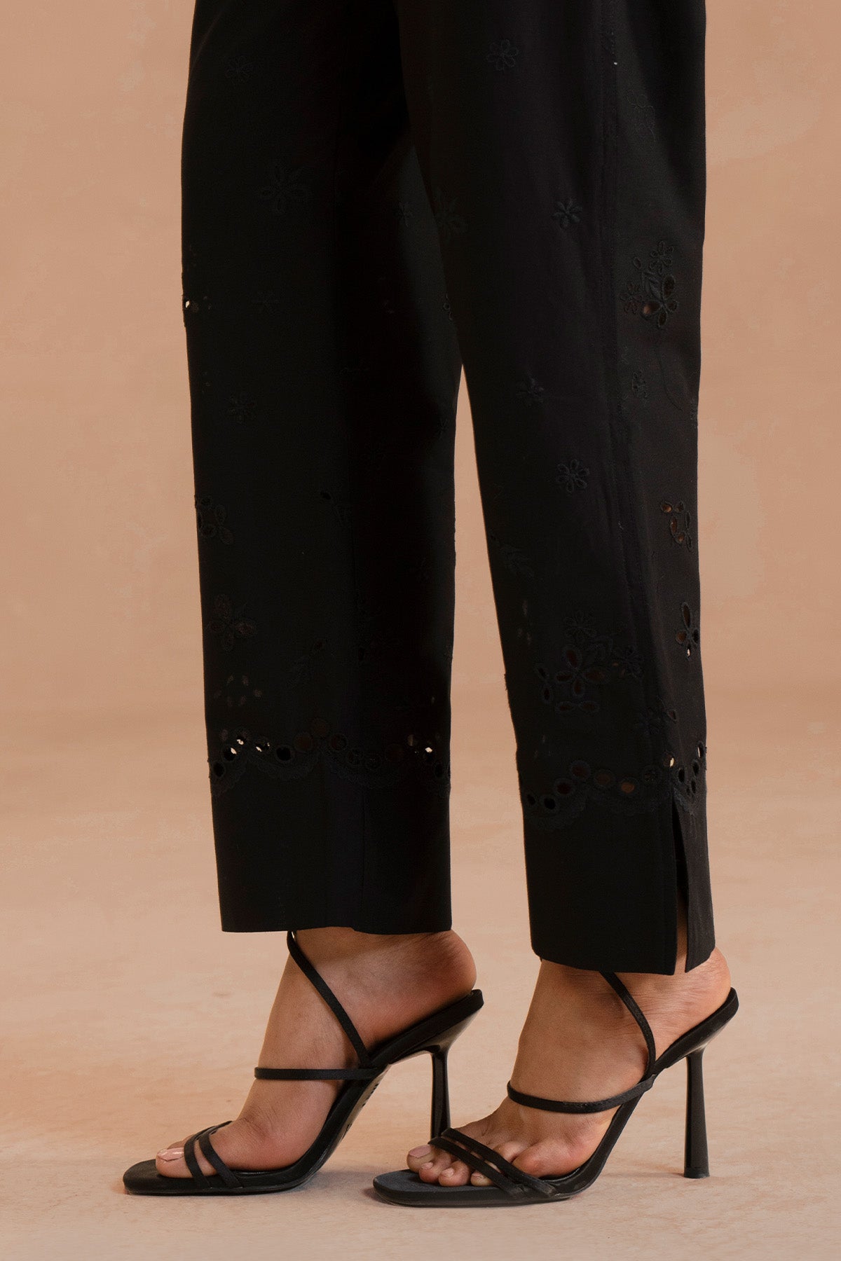 Embroidered Cambric Trousers - MCP1924 - Shop Now at Kayseria
