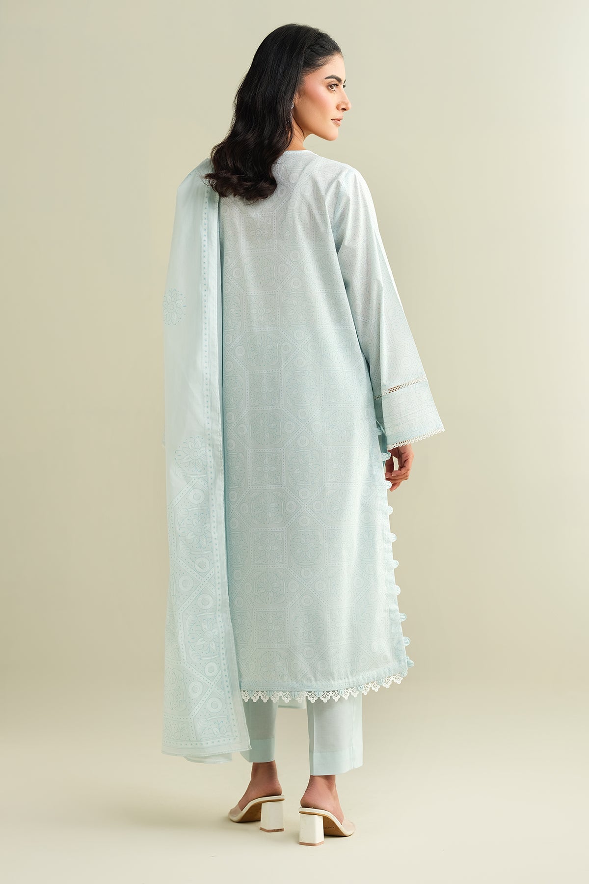 2 Piece - Printed Lawn Suit - C6124 - Shop Now at Kayseria