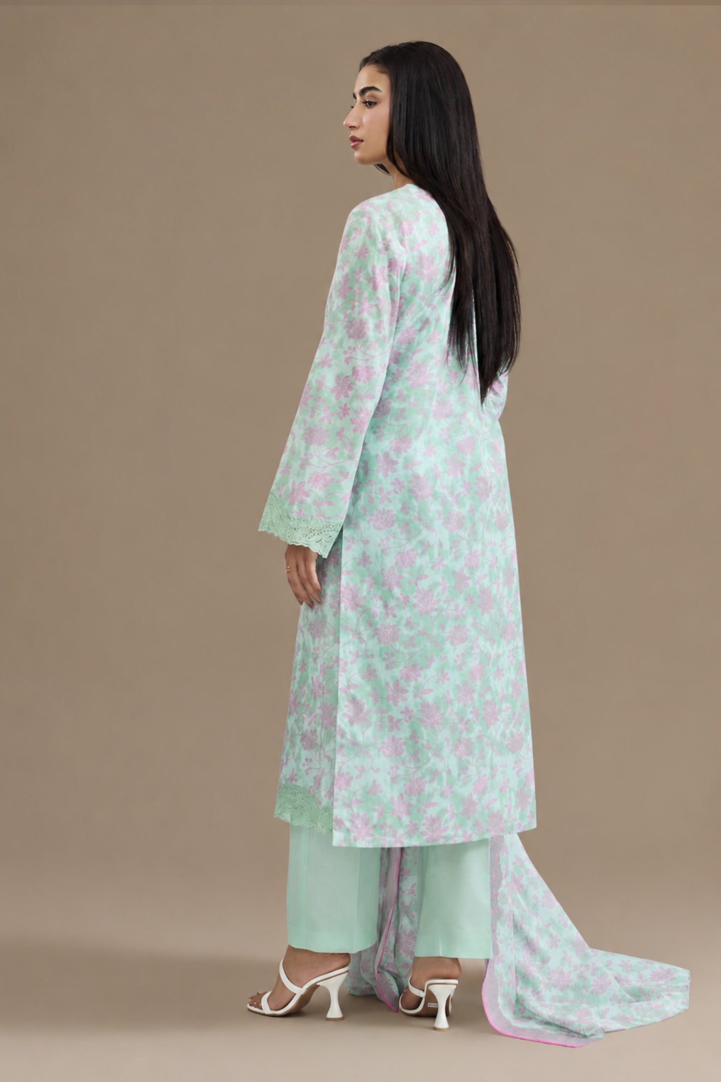 LAWN | EMBROIDERED