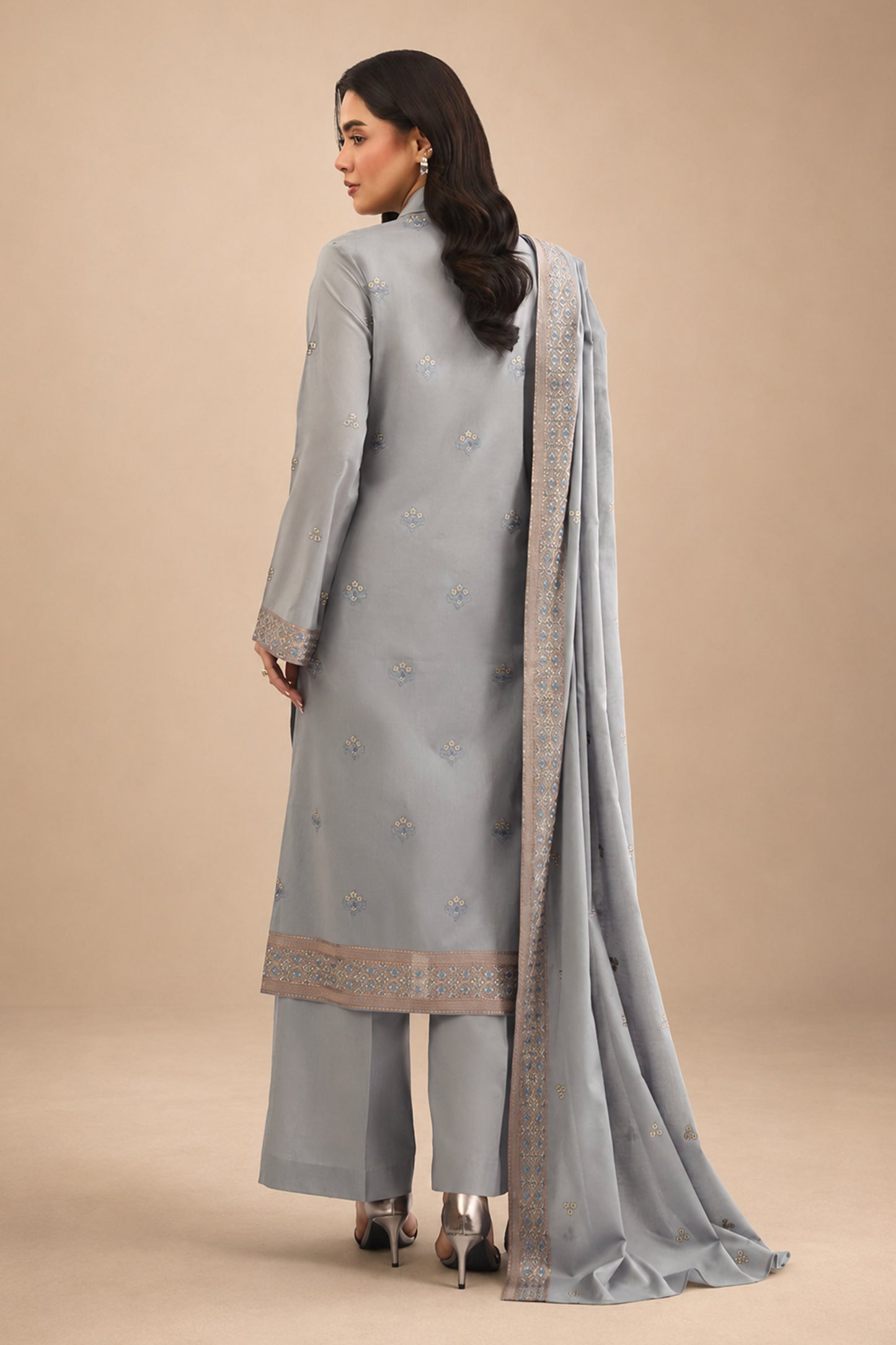 LAWN | EMBROIDERED