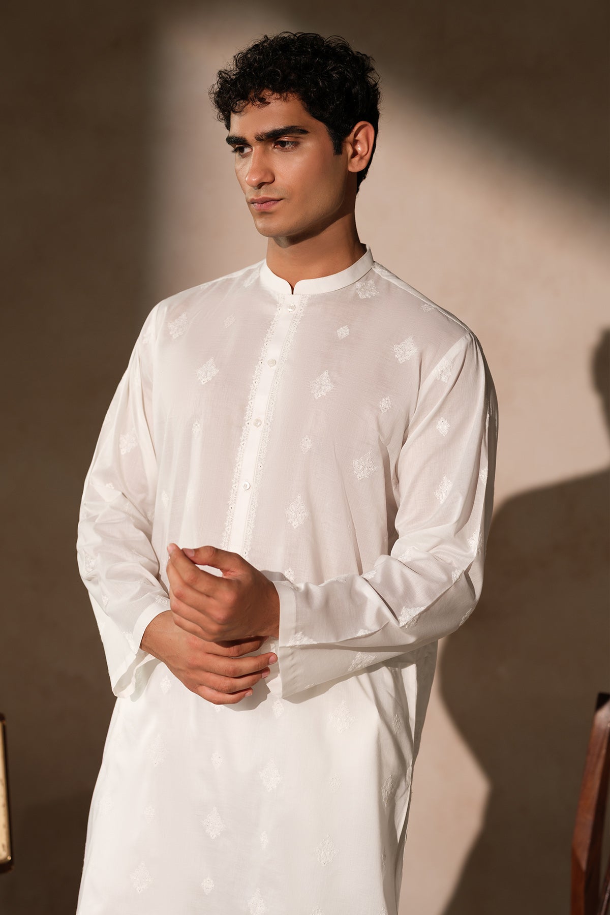 Andalusian Embroidered Kurta - SMK101126