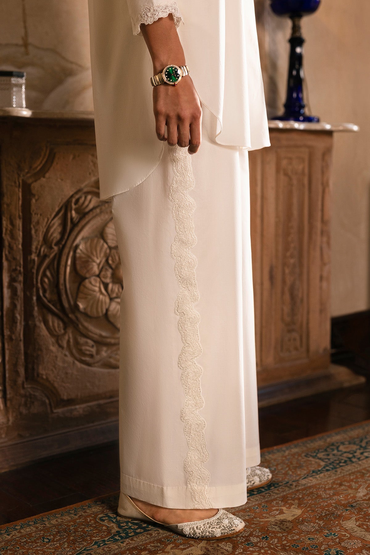 3 Piece - Embroidered Cambric Applique Suit - MCP1914 - Shop Now at Kayseria