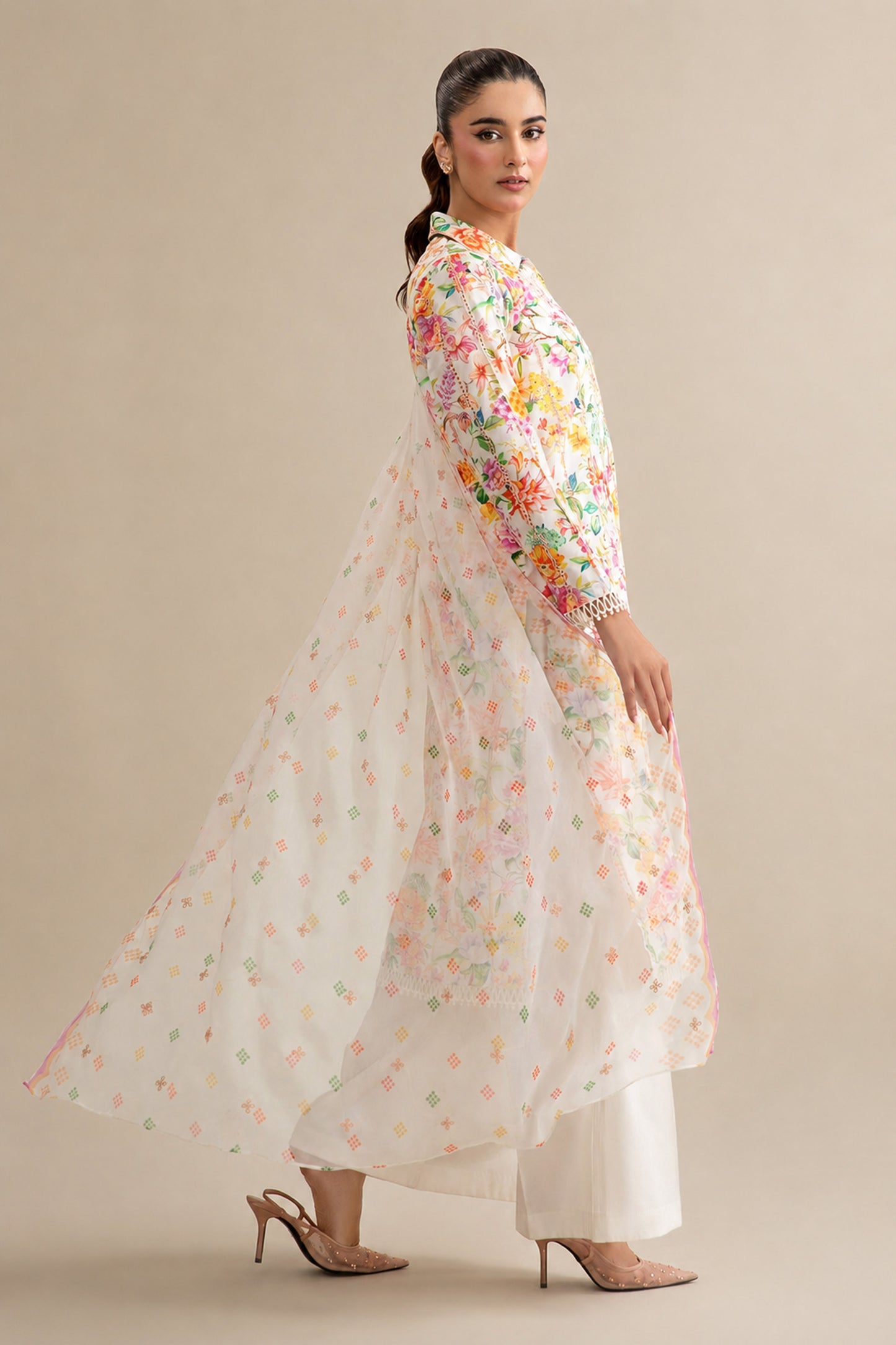 LAWN | EMBROIDERED
