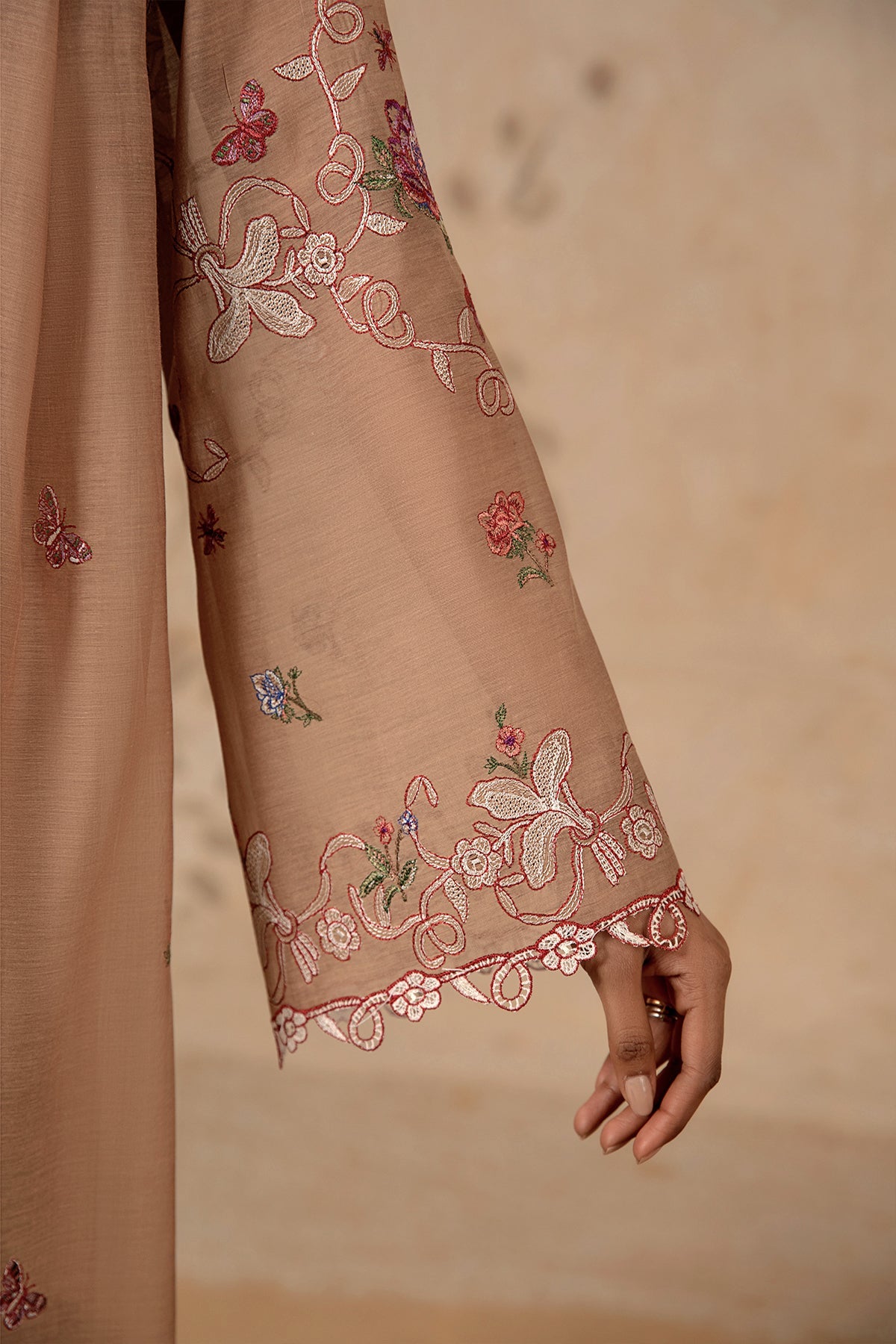 4 Piece - Embroidered Kara Cotton Suit - MC1610-2 - Shop Now at Kayseria