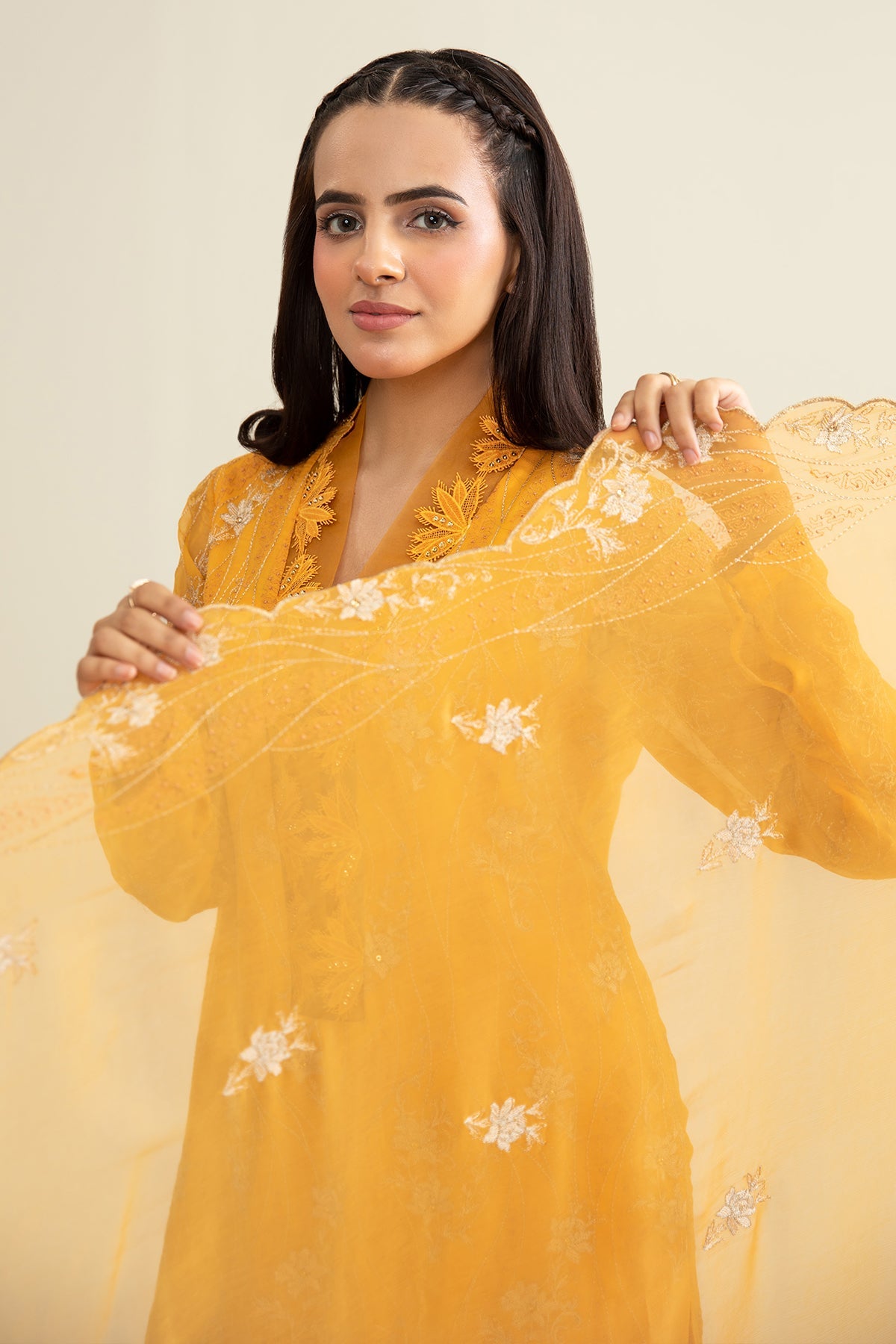 3 Piece - Embroidered & Embelished Suit - E1715 - Shop Now at Kayseria