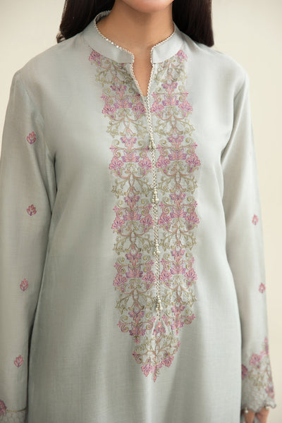 3 Piece - Embroidered Shimmer Lawn Suit - E1693 - Shop Now at Kayseria
