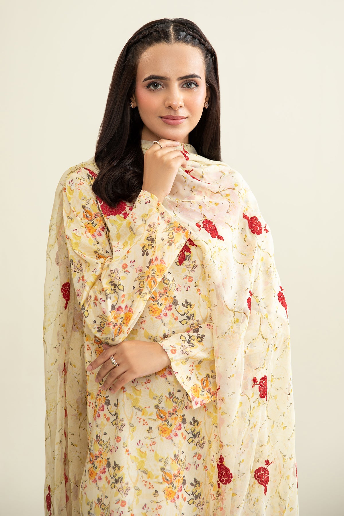 3 Piece - Printed & Embroidered Lawn Suit - E1913 - Shop Now at Kayseria