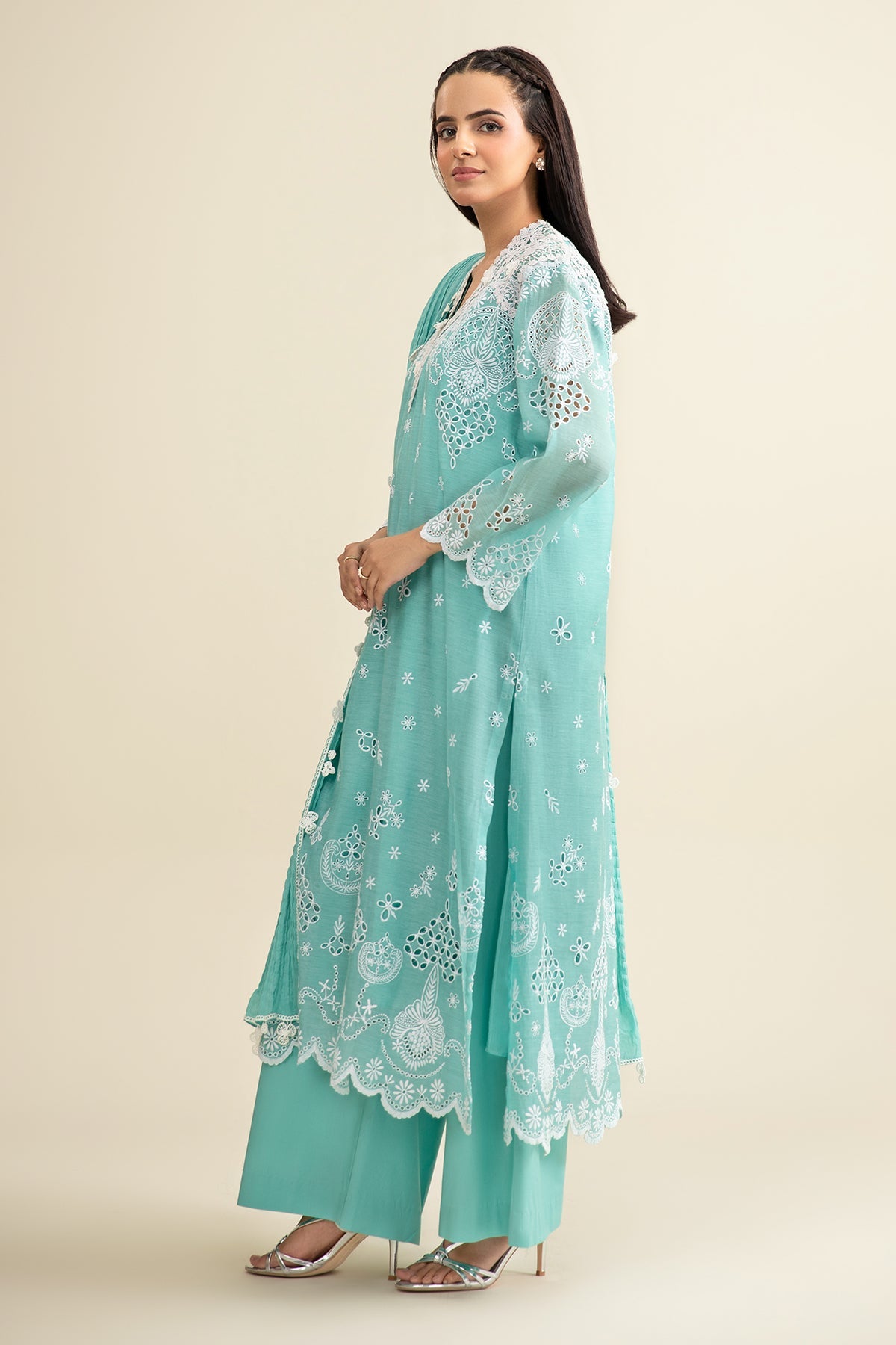 Embroidered Malmal Dupatta - MC1825-2 - Shop Now at Kayseria