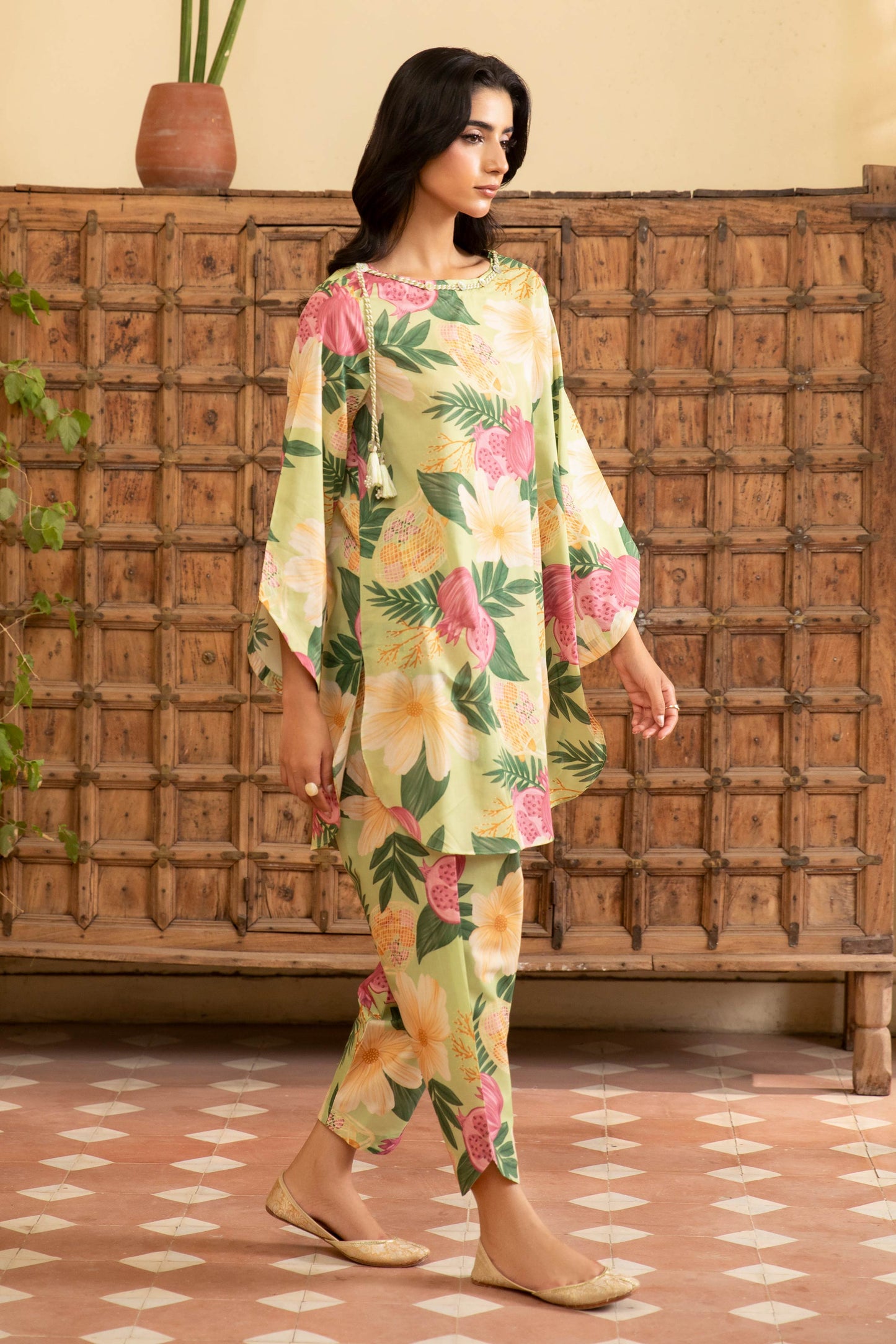 LAWN | PRINTED