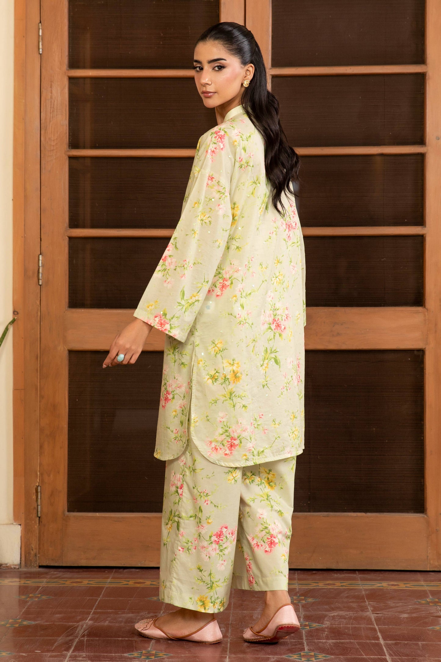 LAWN | EMBROIDERED