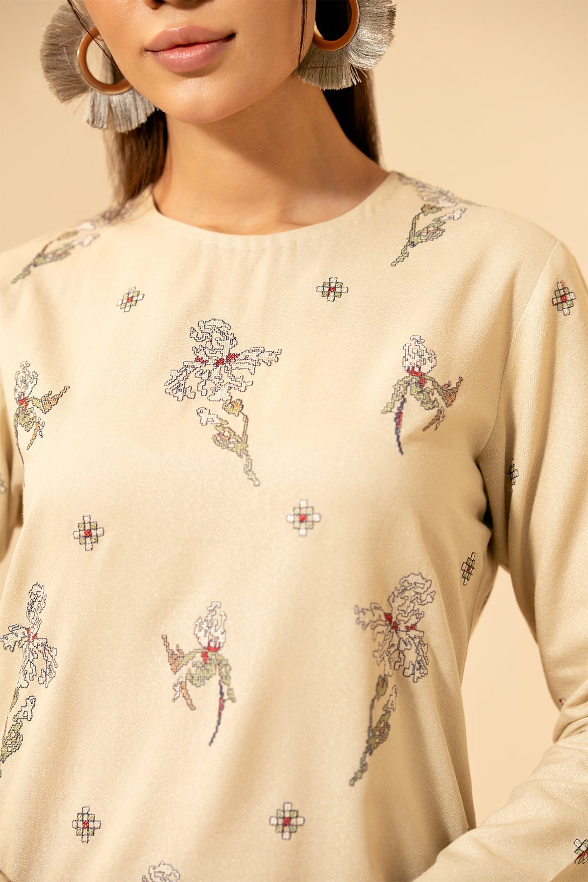 2 Piece - Embroidered Viscose Karandi Suit - E1368 - Shop Now at Kayseria
