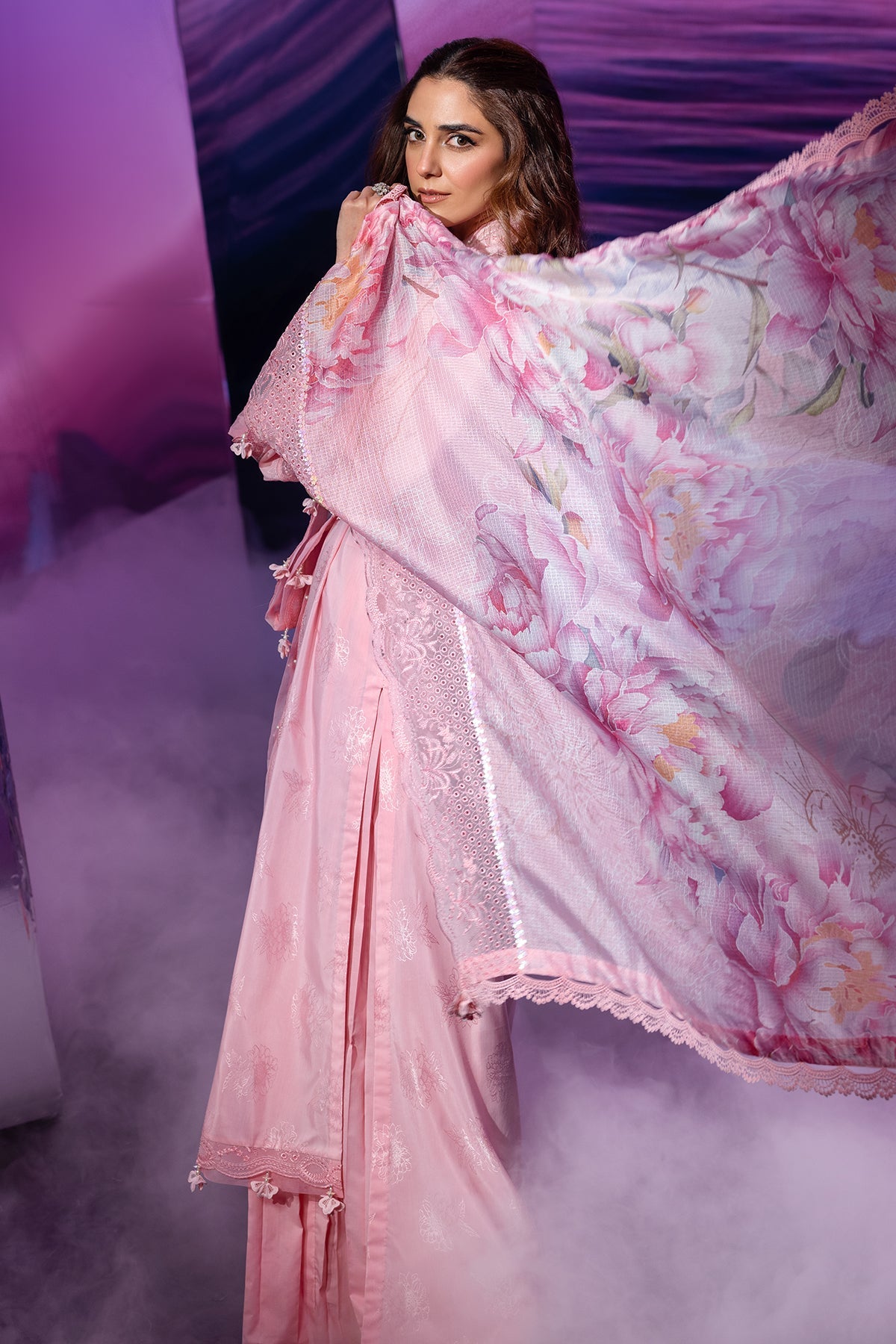 3 Piece - Embroidered Jacquard Suit - C6175 - Shop Now at Kayseria