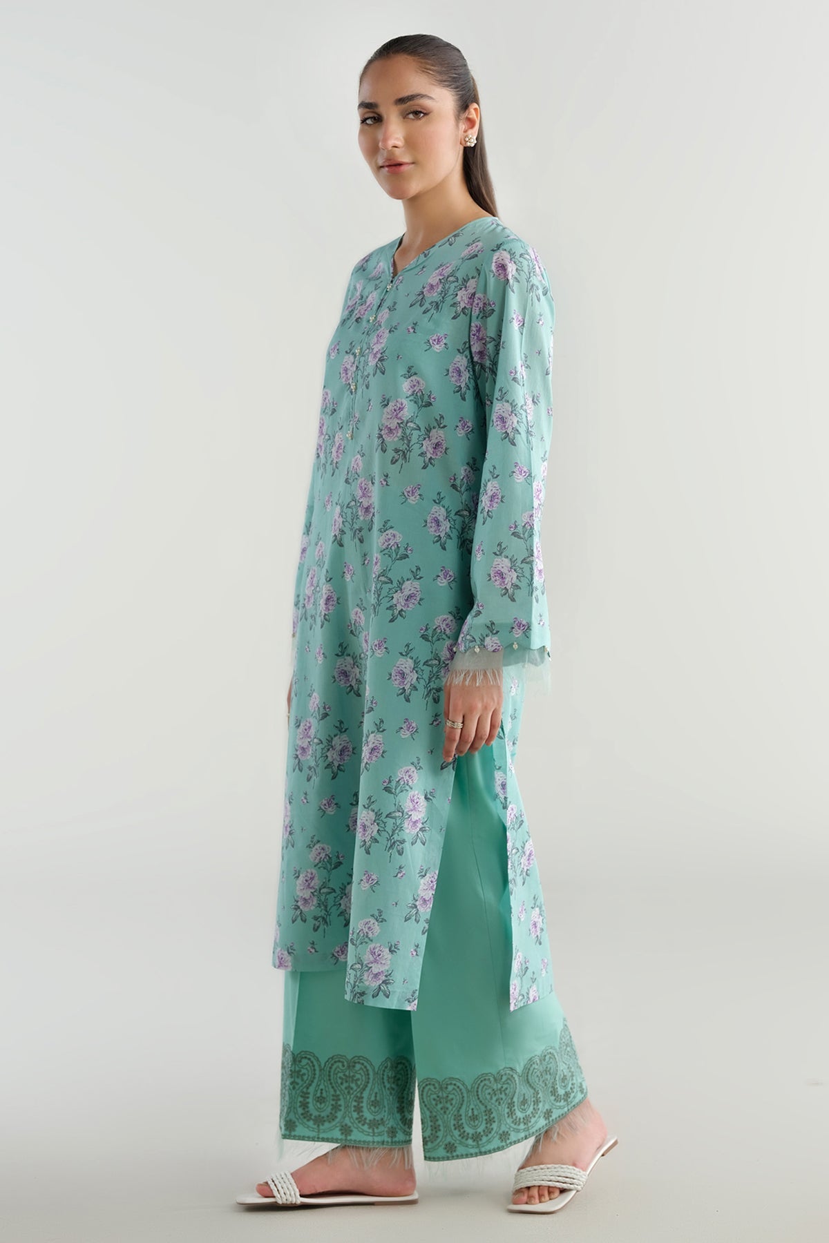 2 Piece - Printed & Embroidered Lawn Suit - C6210 - Shop Now at Kayseria