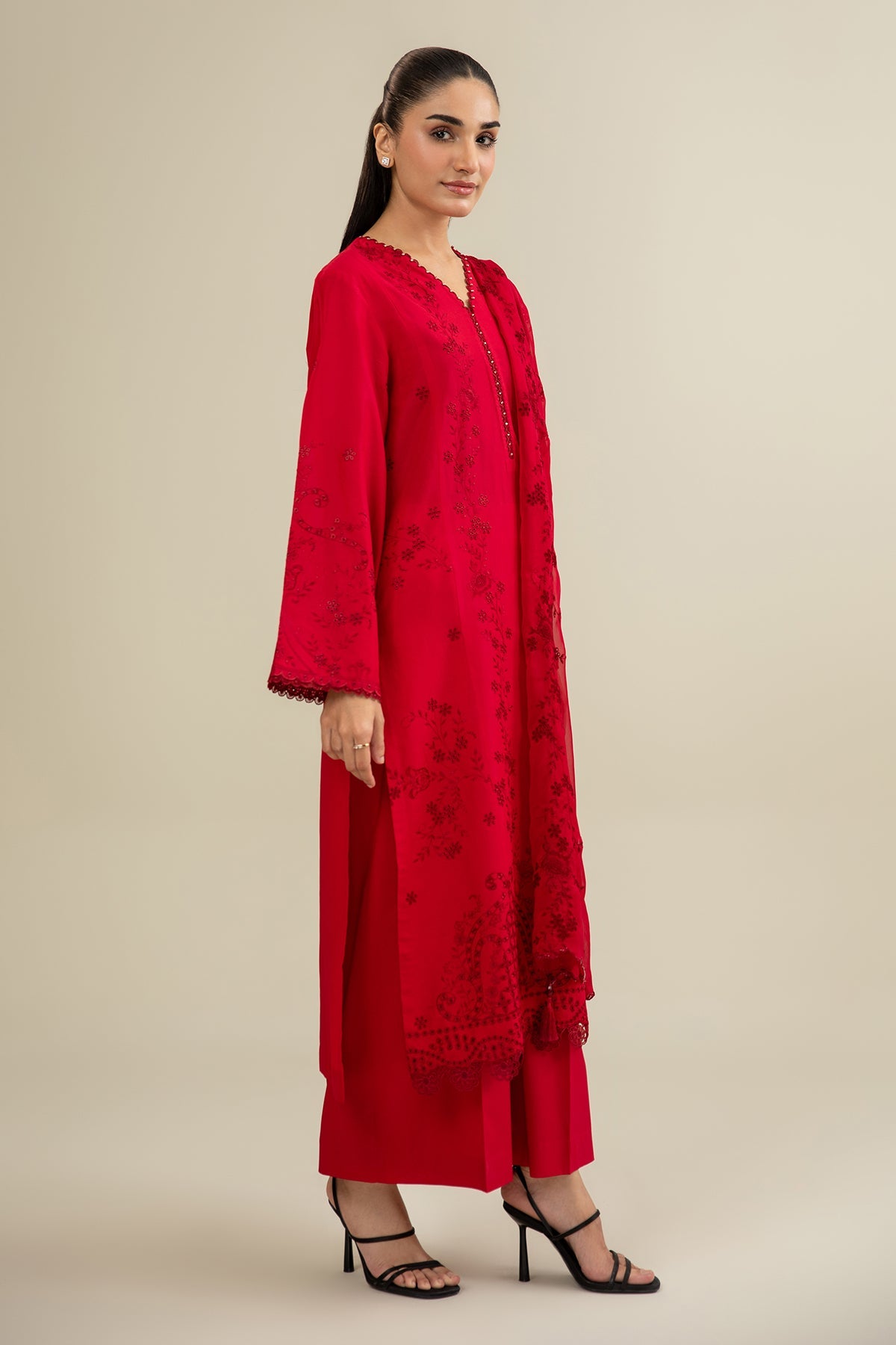 3 Piece - Embroidered Lawn Suit - C6283 - Shop Now at Kayseria