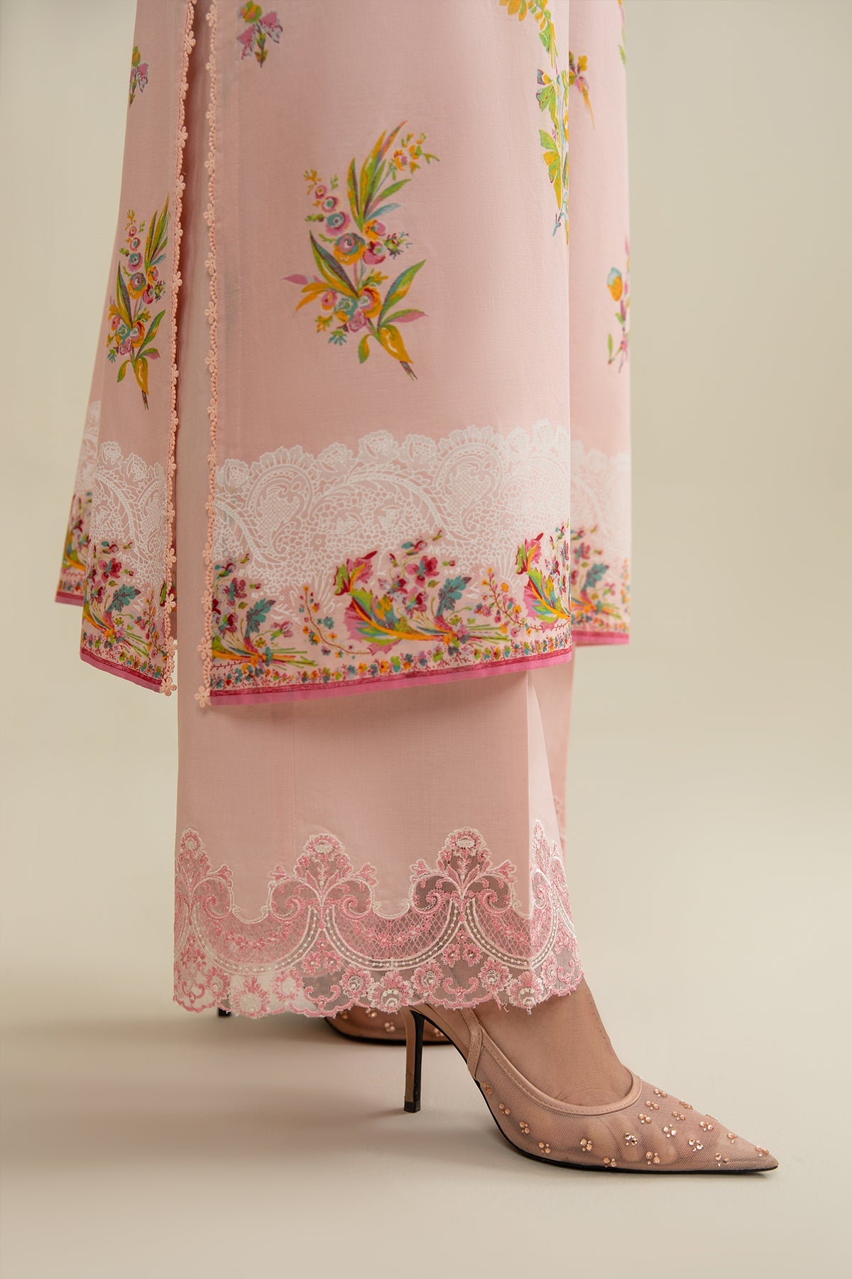3 Piece - Embroidered Lawn Suit - C6291 - Shop Now at Kayseria