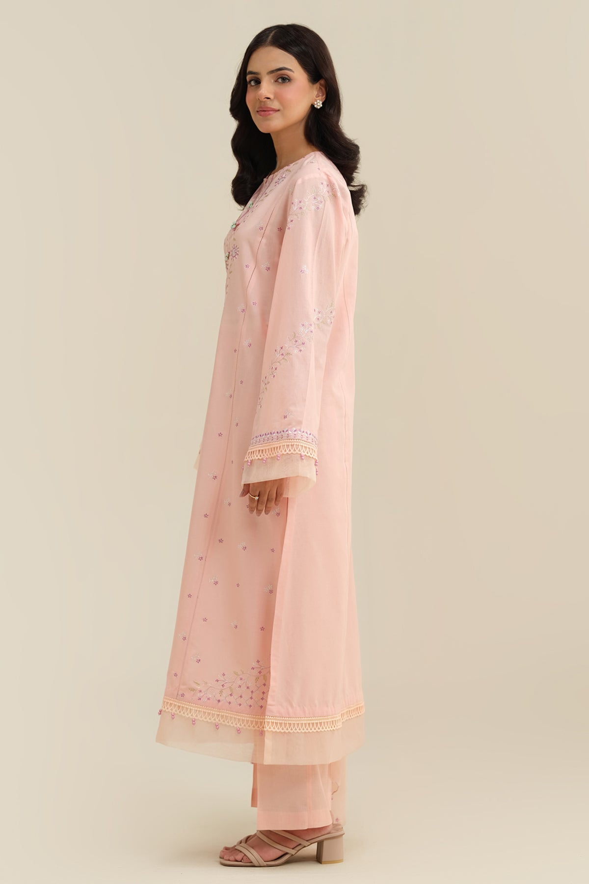 3 Piece - Embroidered Lawn Suit - C6295 - Shop Now at Kayseria