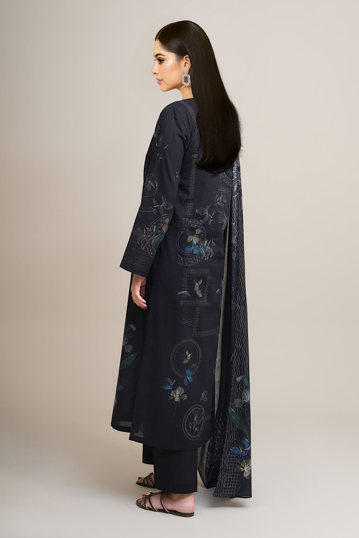 3 Piece - Printed & Embroidered Lawn Suit - C6316 - Shop Now at Kayseria