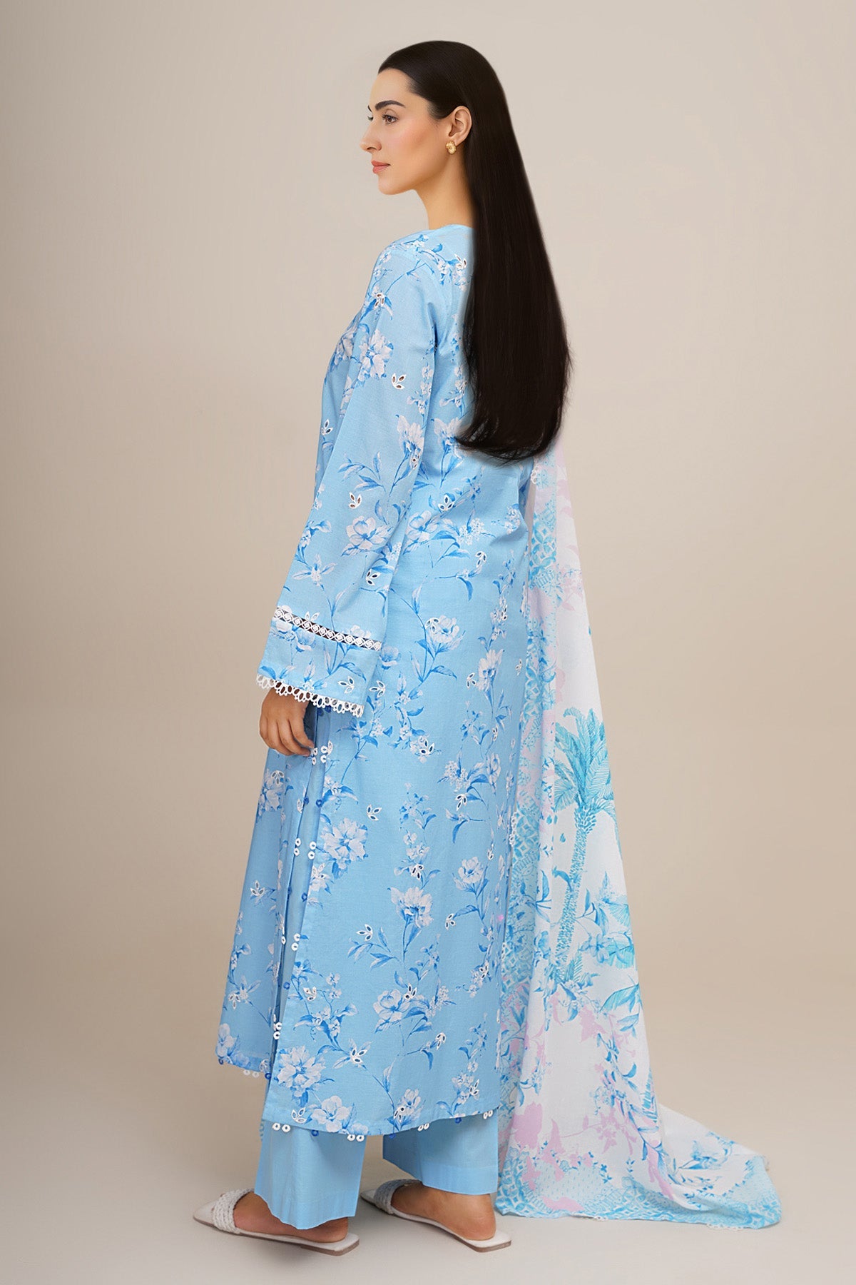 3 Piece - Printed & Embroidered Lawn Suit - C6333 - Shop Now at Kayseria