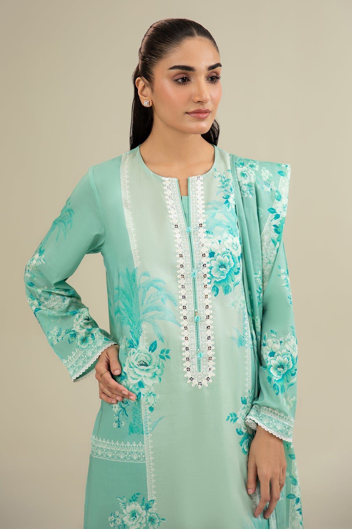 3 Piece - Printed Lawn Suit - C6335 - Shop Now at Kayseria