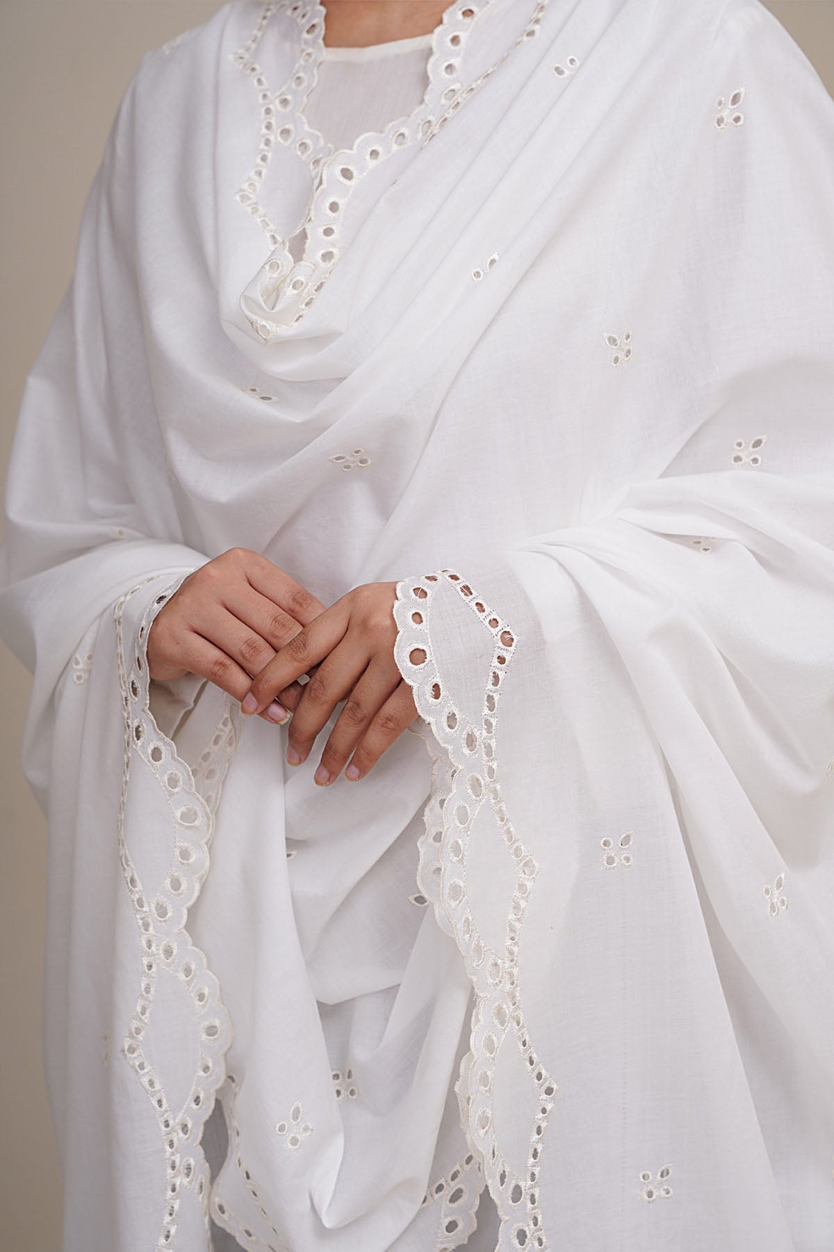 Embroidered Dupatta - C6338 - Shop Now at Kayseria