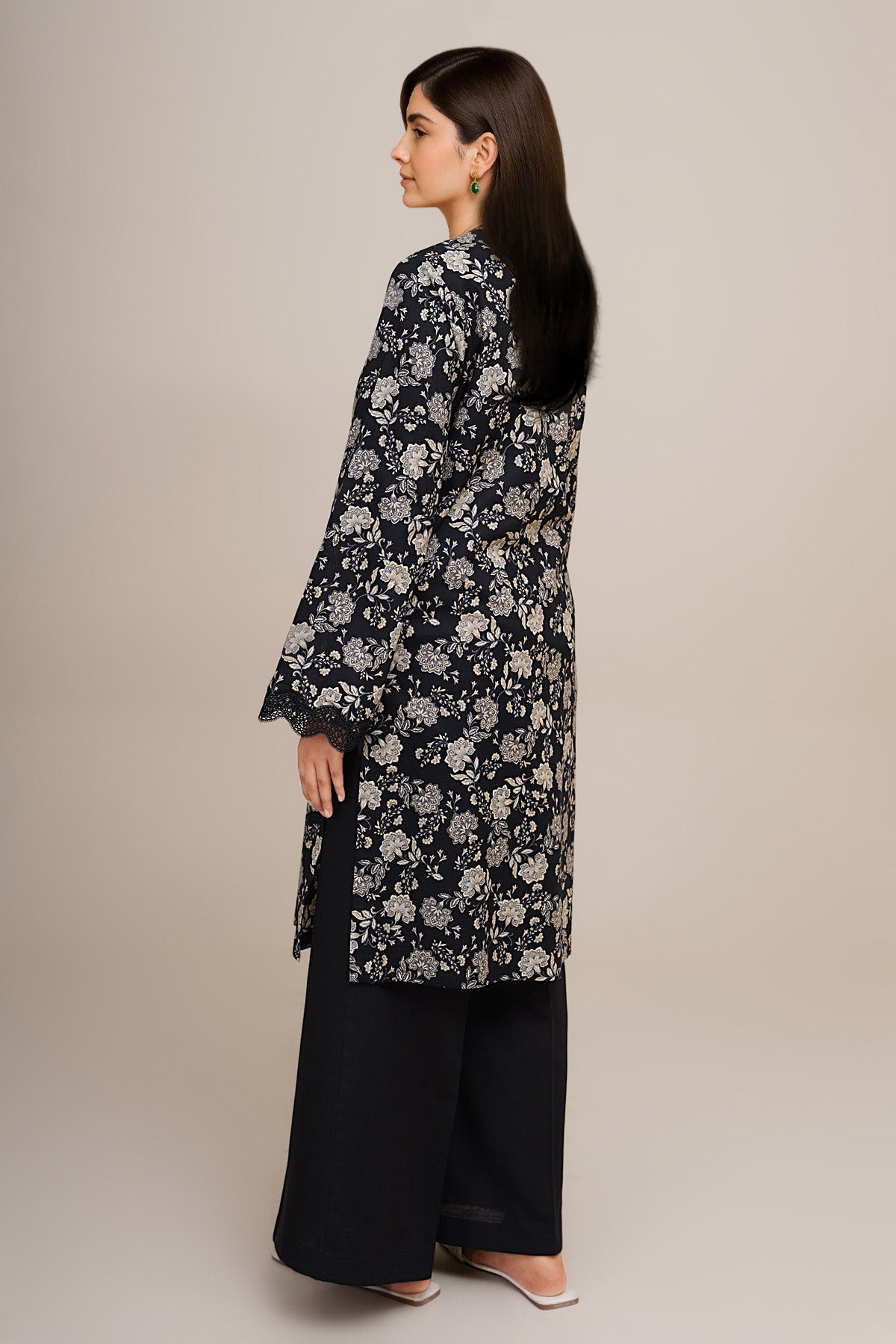 2 Piece - Printed Khaddar Suit - C6370 - Shop Now at Kayseria