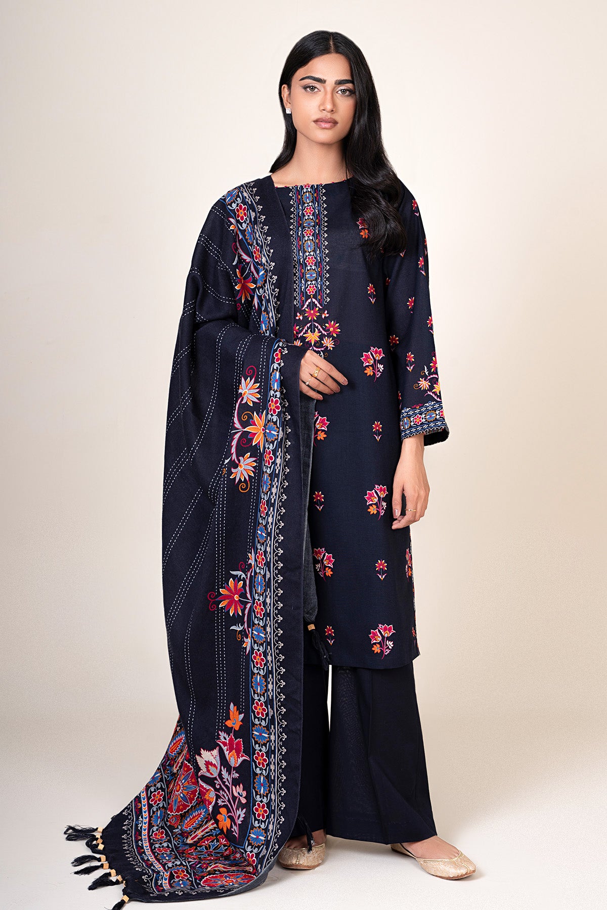 3 Piece - Printed Khaddar Suit - C6395 - Shop Now at Kayseria