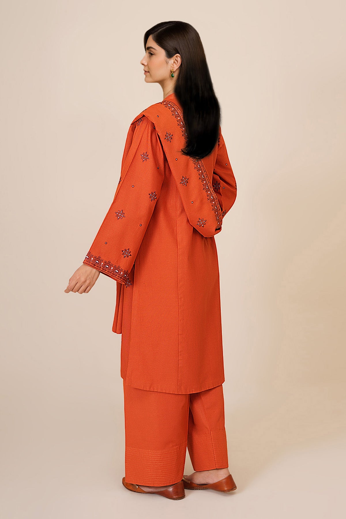 3 Piece - Embroidered Slub Khaddar Suit - C6407 - Shop Now at Kayseria
