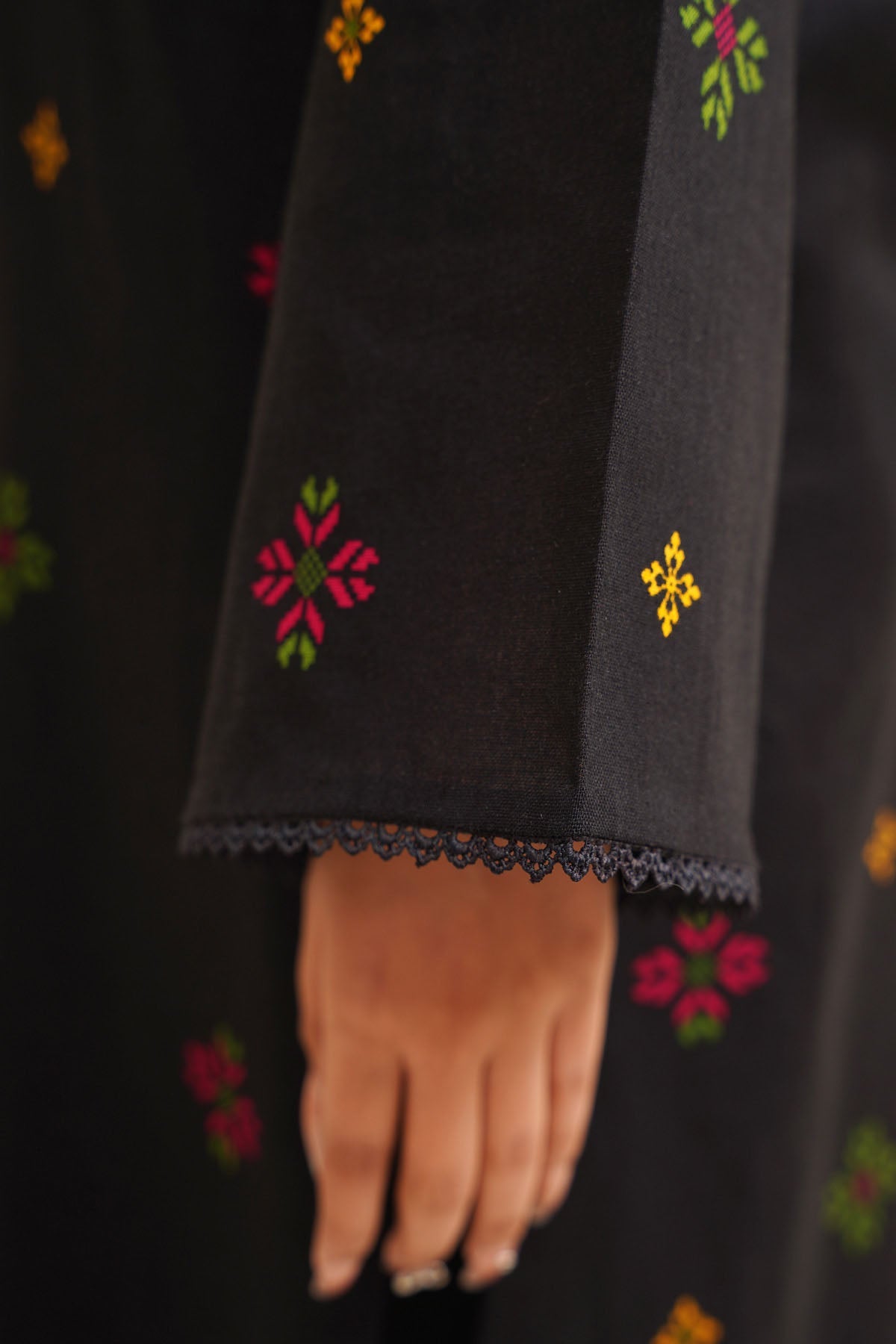 3 Piece - Printed Khaddar Suit - C6443 - Shop Now at Kayseria
