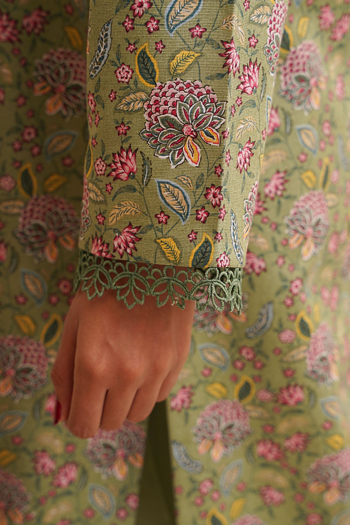 3 Piece - Printed & Embroidered Suit - C6457 - Shop Now at Kayseria