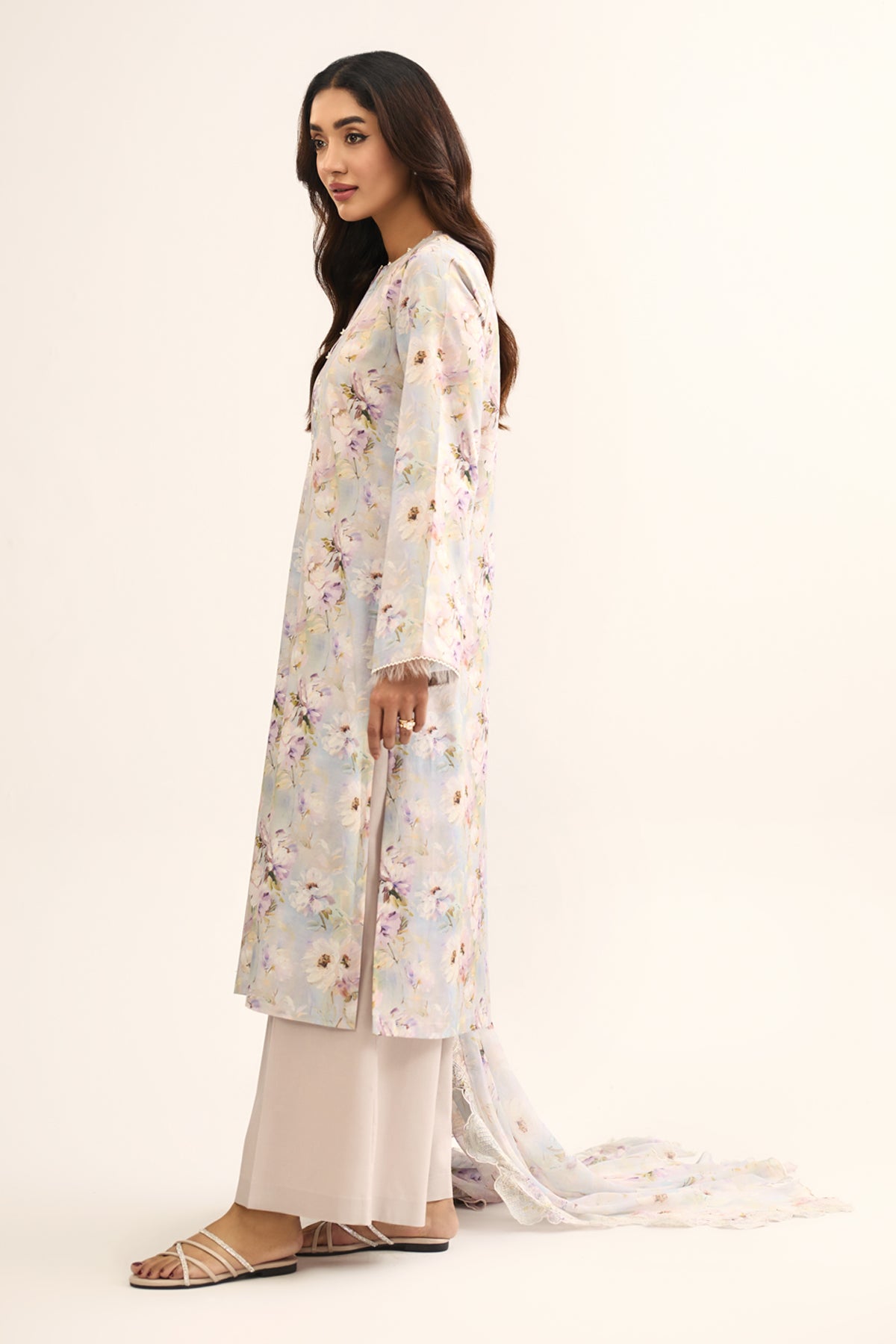 LAWN | EMBROIDERED - Shop Now at Kayseria