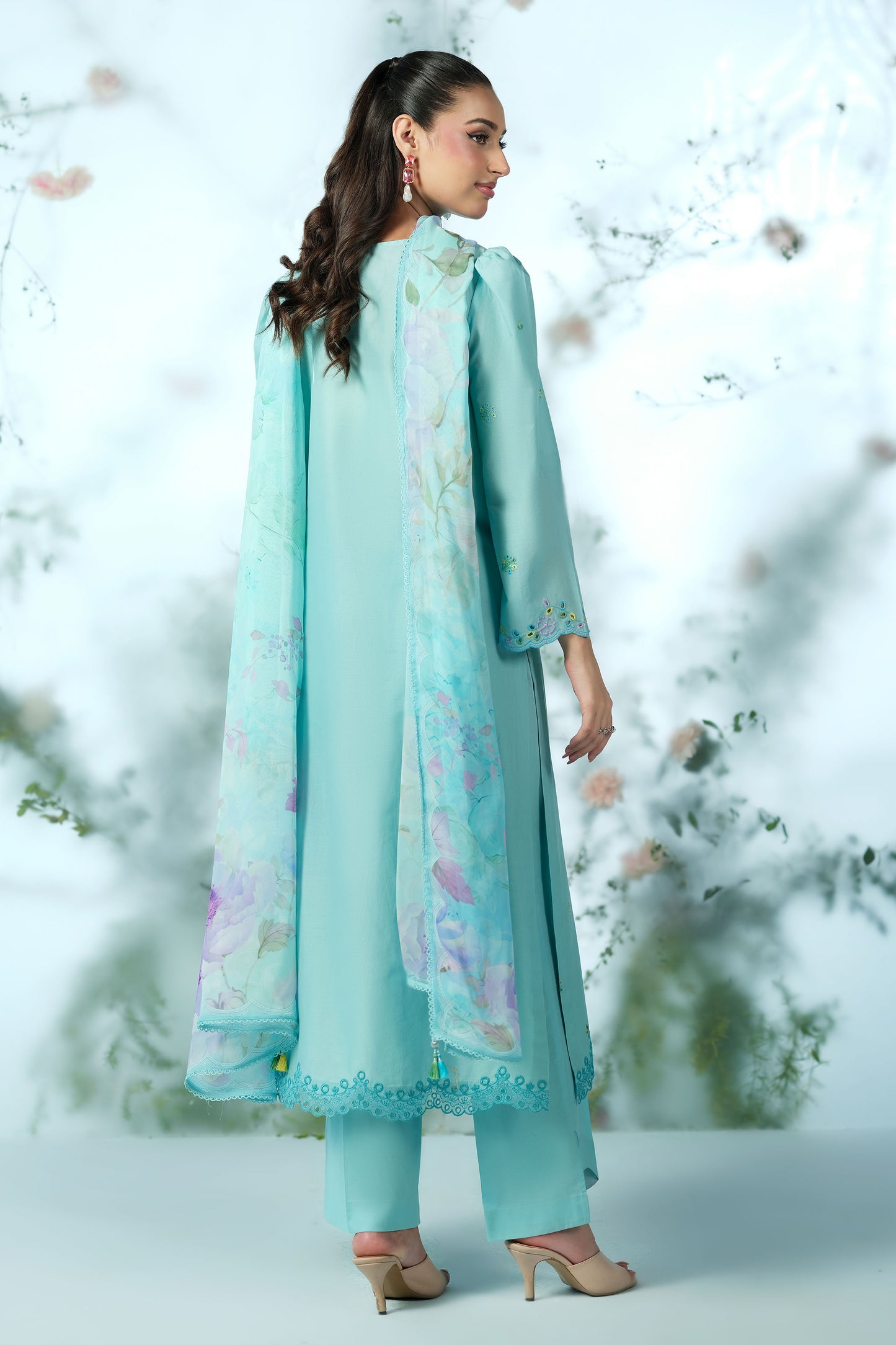 LAWN | EMBROIDERED