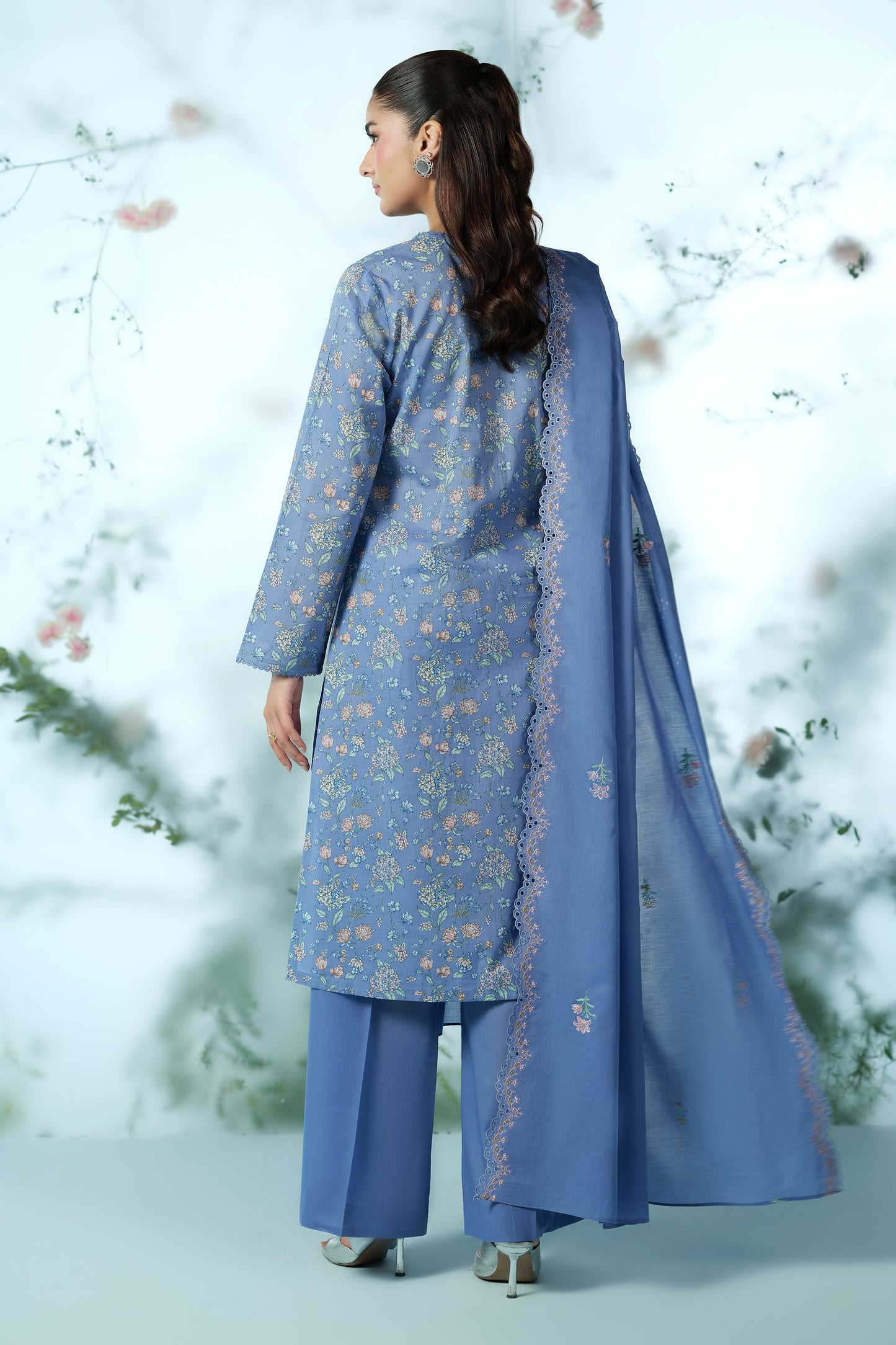 LAWN | EMBROIDERED