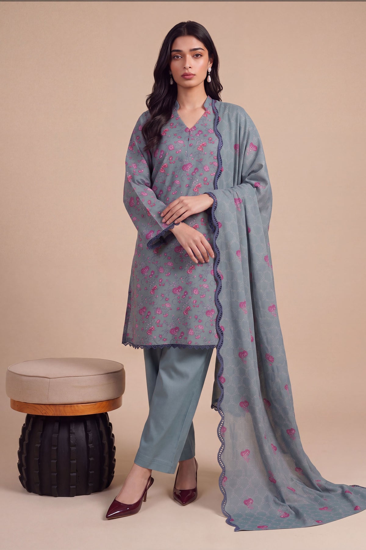KHADDAR | EMBROIDERED