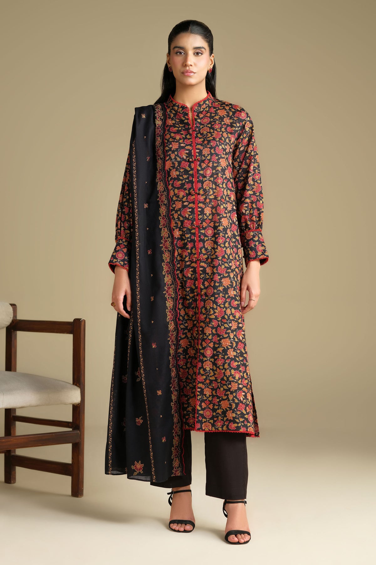 KHADDAR | EMBROIDERED