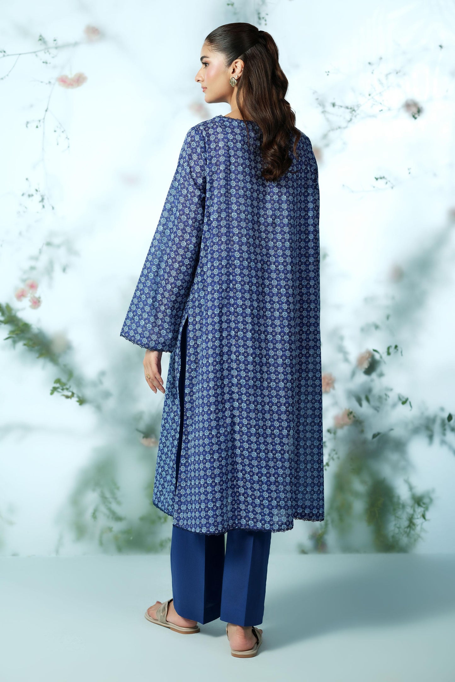 LAWN | PRINTED