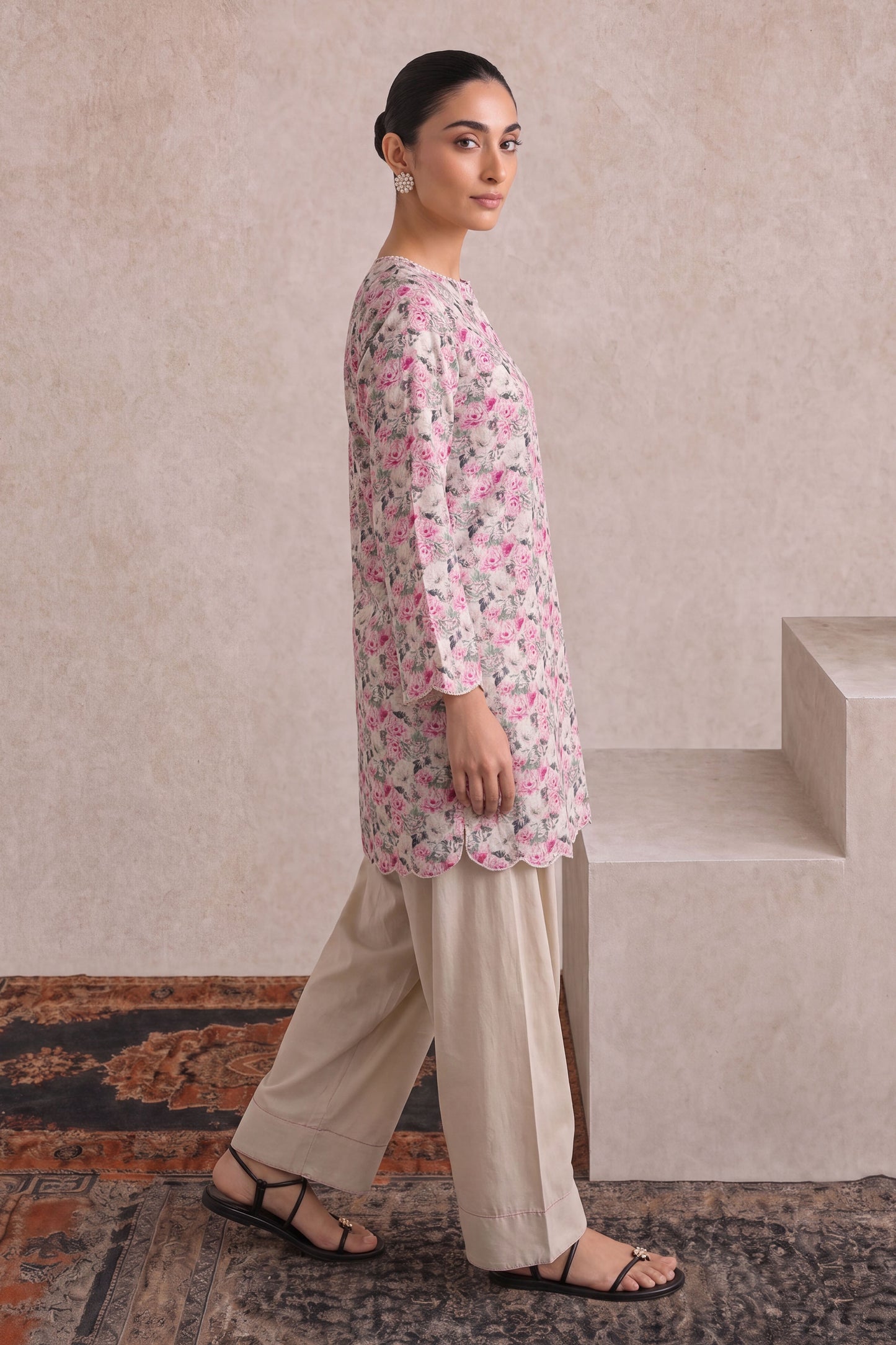 LAWN | PRINTED