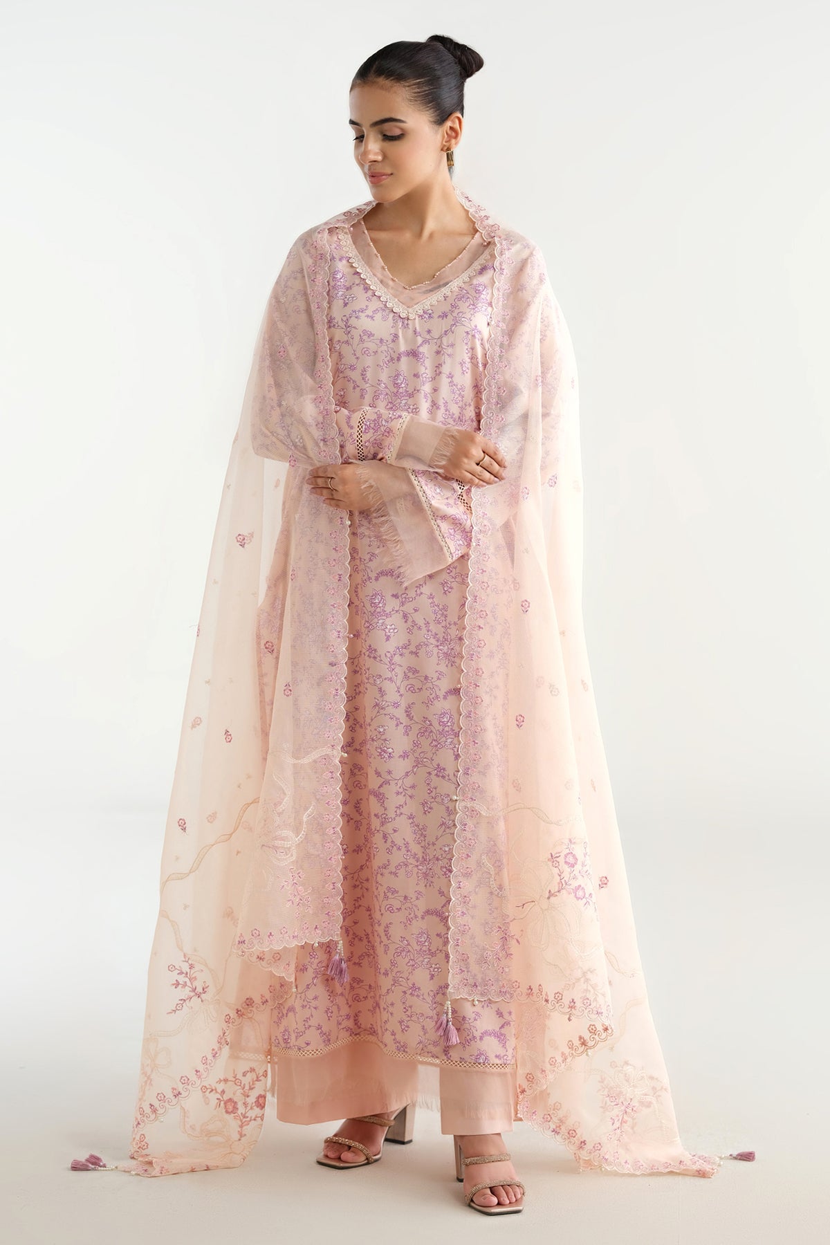 3 Piece - Printed & Embroidered Lawn Suit - C6289 - Shop Now at Kayseria