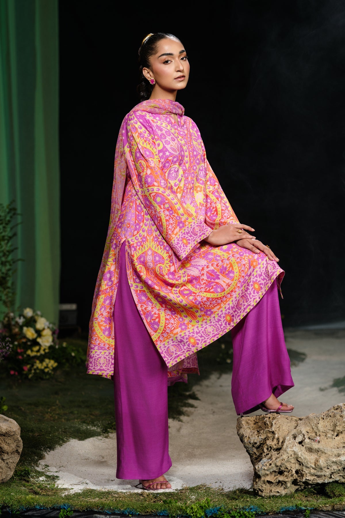3 Piece - Printed Raw Silk Suit - MCP1730-1 - Shop Now at Kayseria