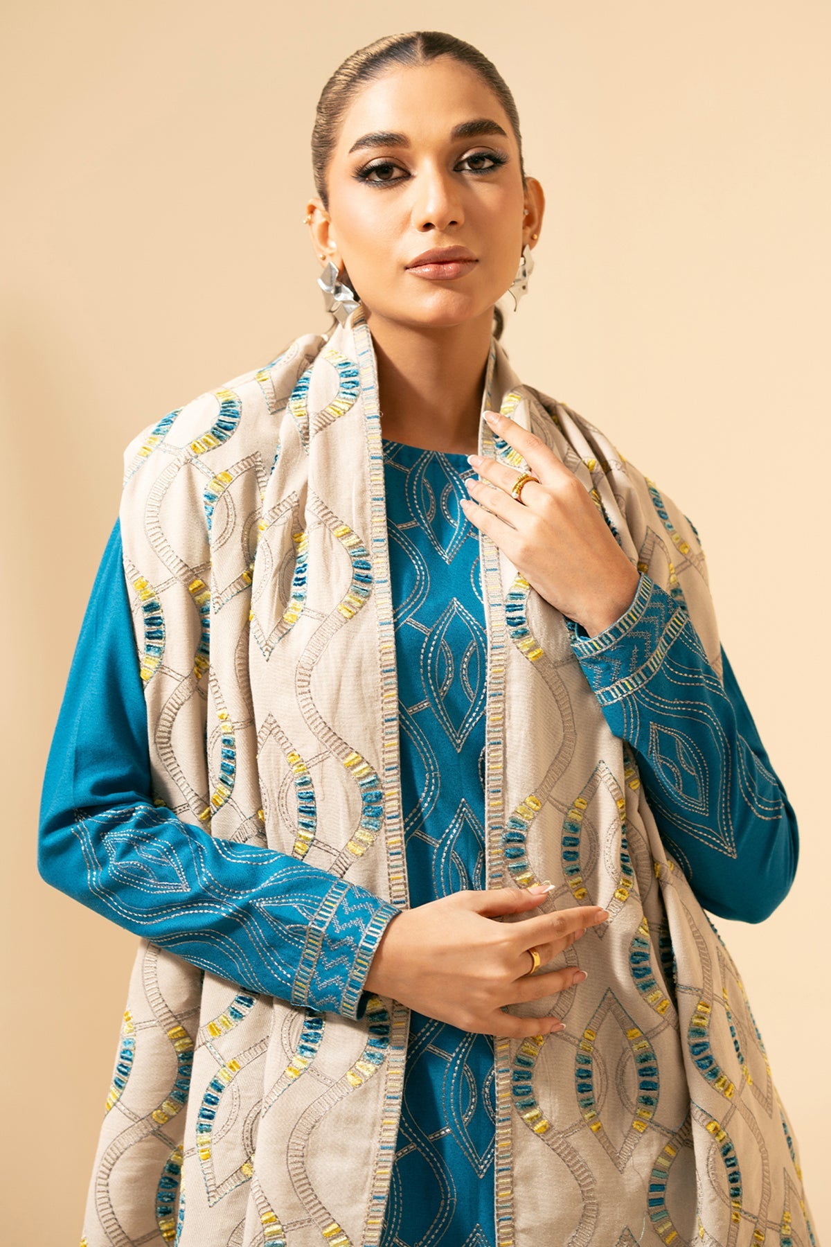 3 Piece - Embroidered Suit - E1456 - Shop Now at Kayseria