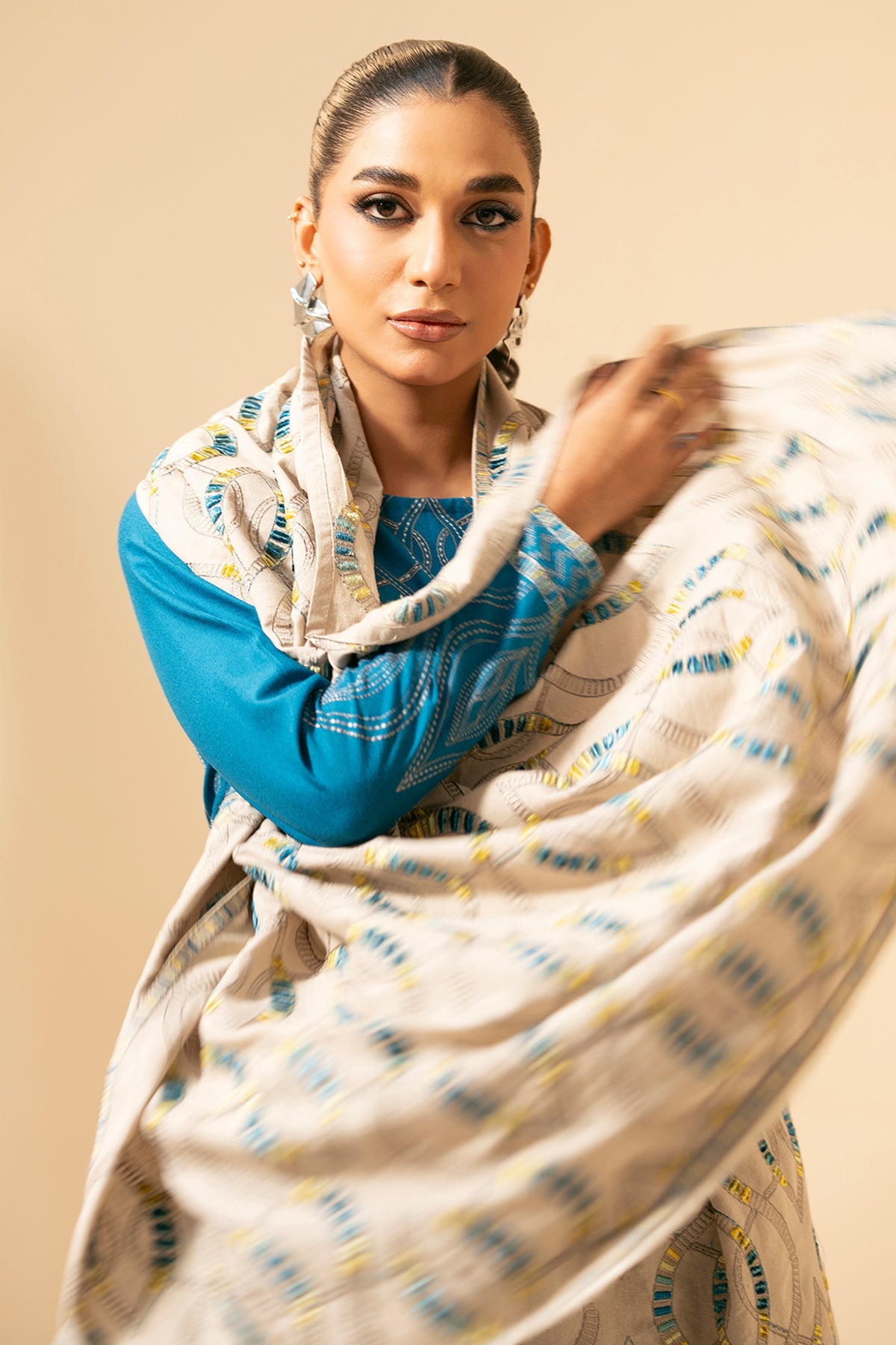 3 Piece - Embroidered Suit - E1456 - Shop Now at Kayseria