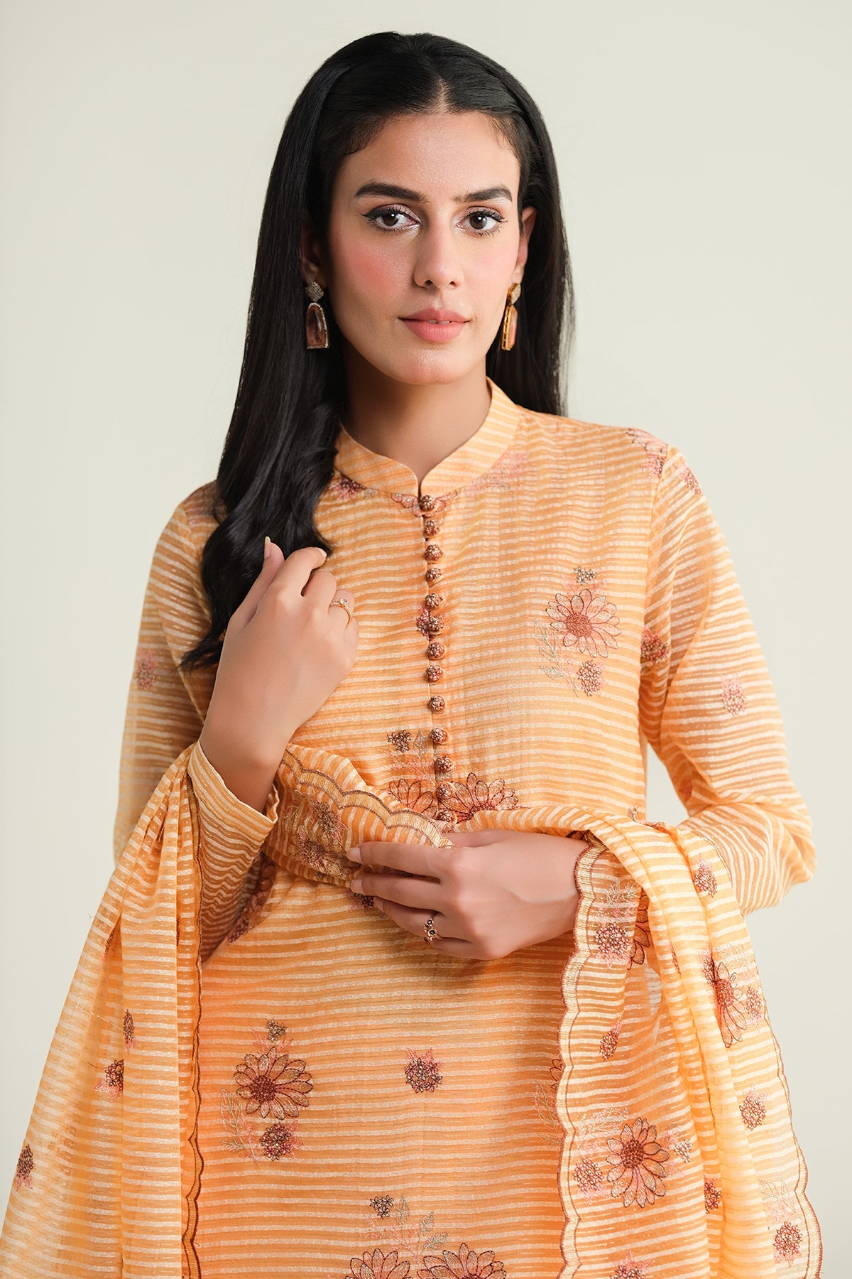 3 Piece - Embroidered Organza Suit - E1682 - Shop Now at Kayseria