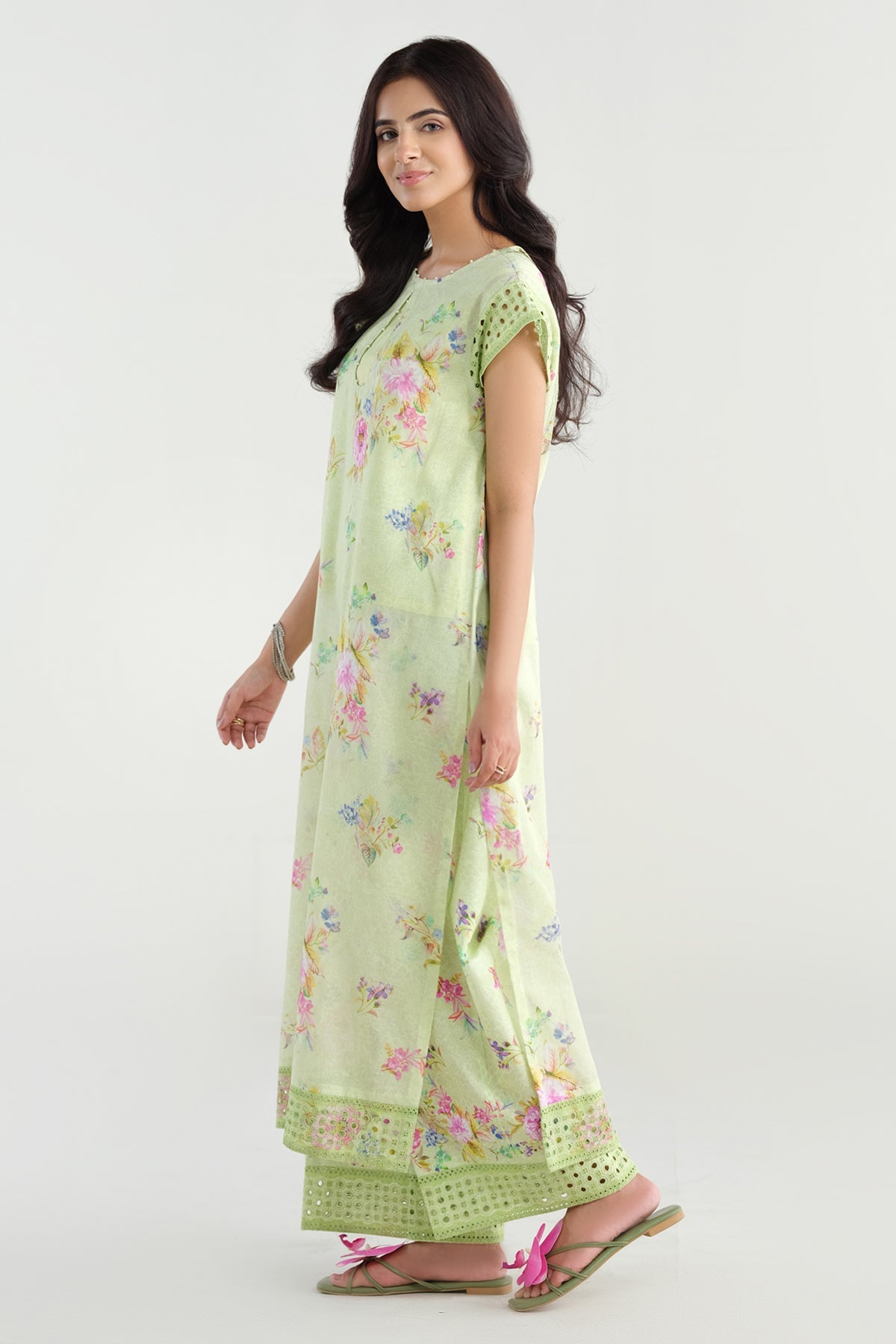 2 Piece - Printed & Embroidered Malmal Suit - E1733 - Shop Now at Kayseria