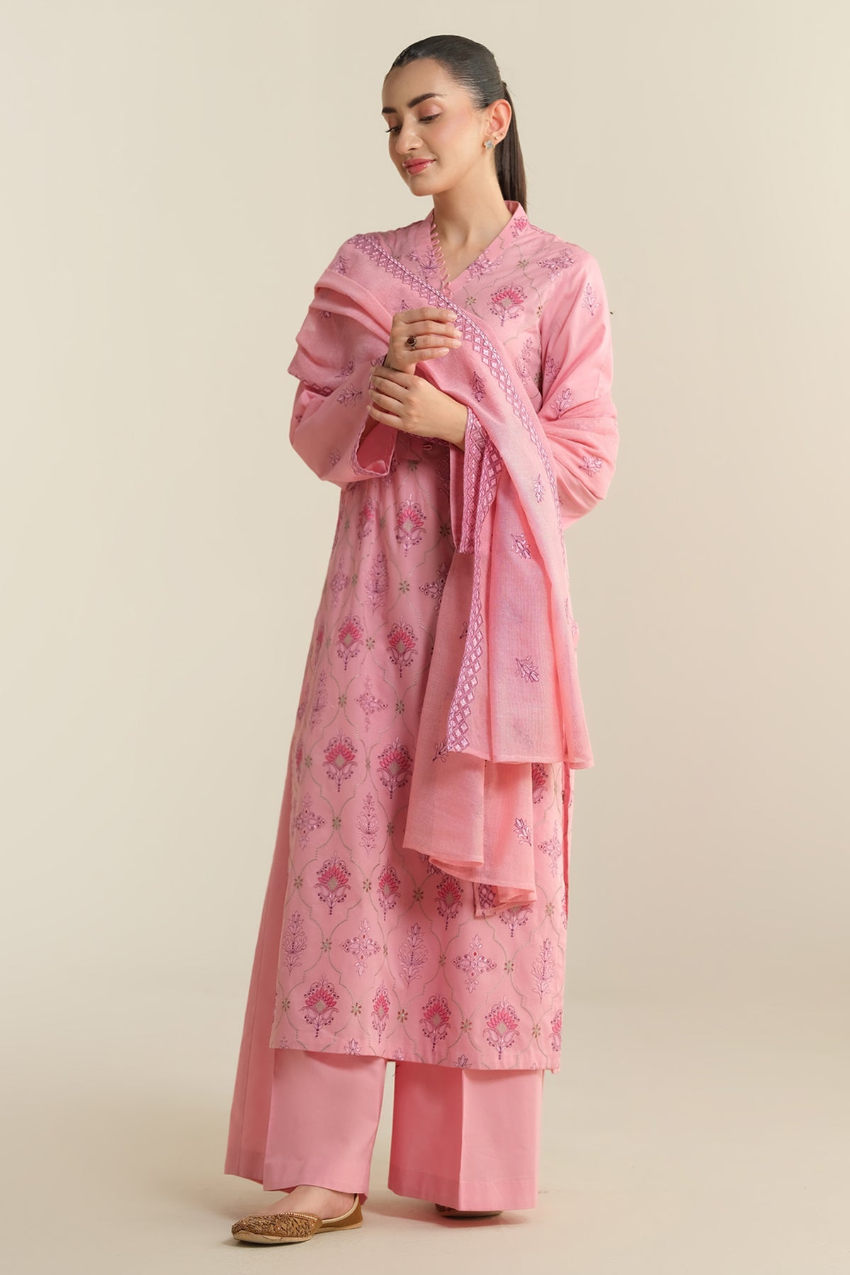 3 Piece - Embroidered Cotton Lawn Suit - E1737 - Shop Now at Kayseria