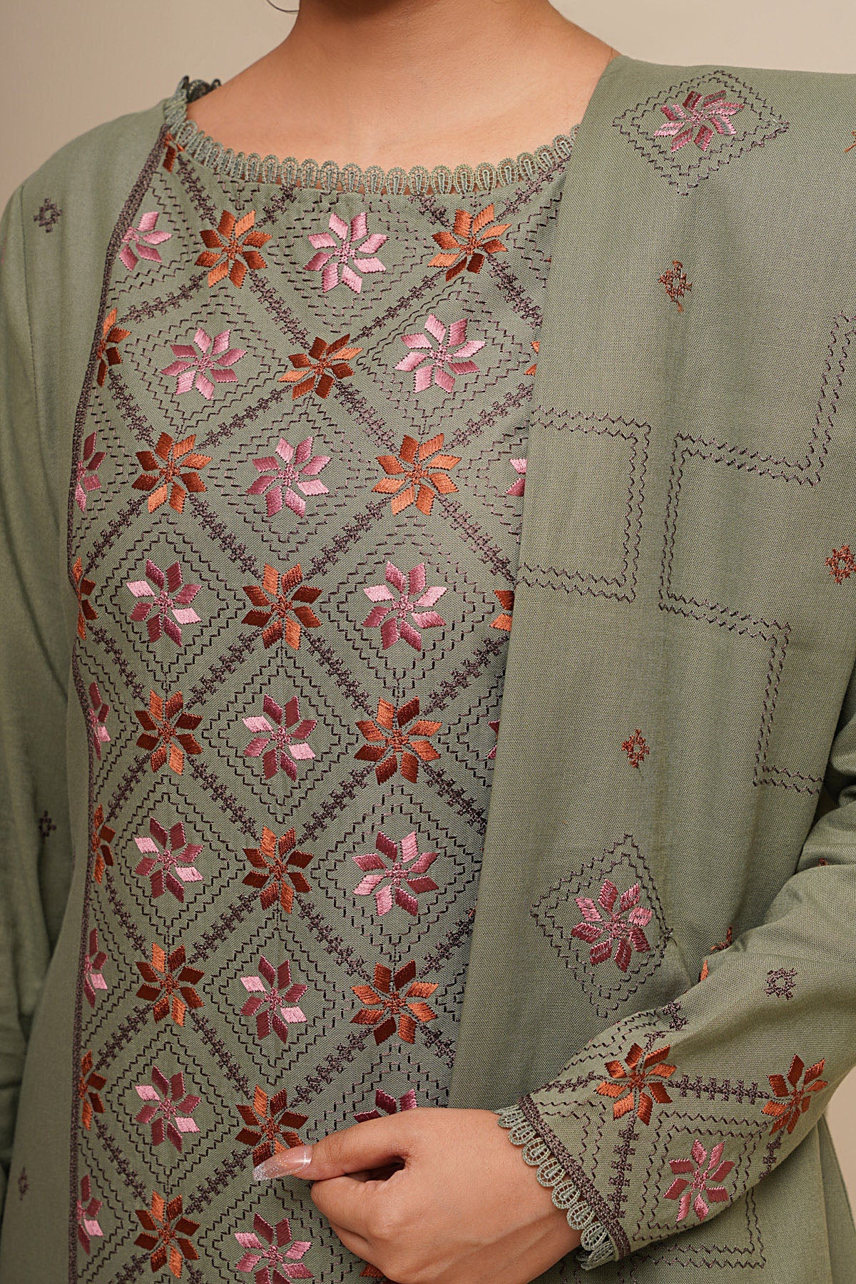 3 Piece - Embroidered Suit - E1764 - Shop Now at Kayseria