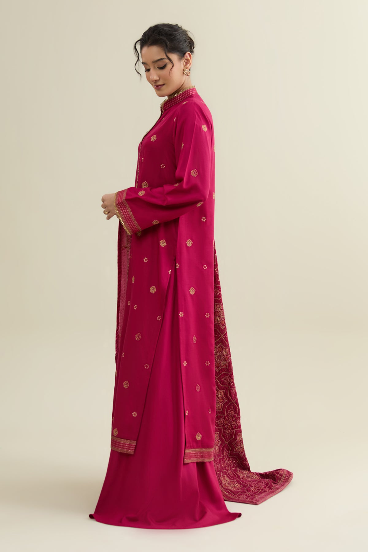 RAW SILK | EMBROIDERED - Shop Now at Kayseria