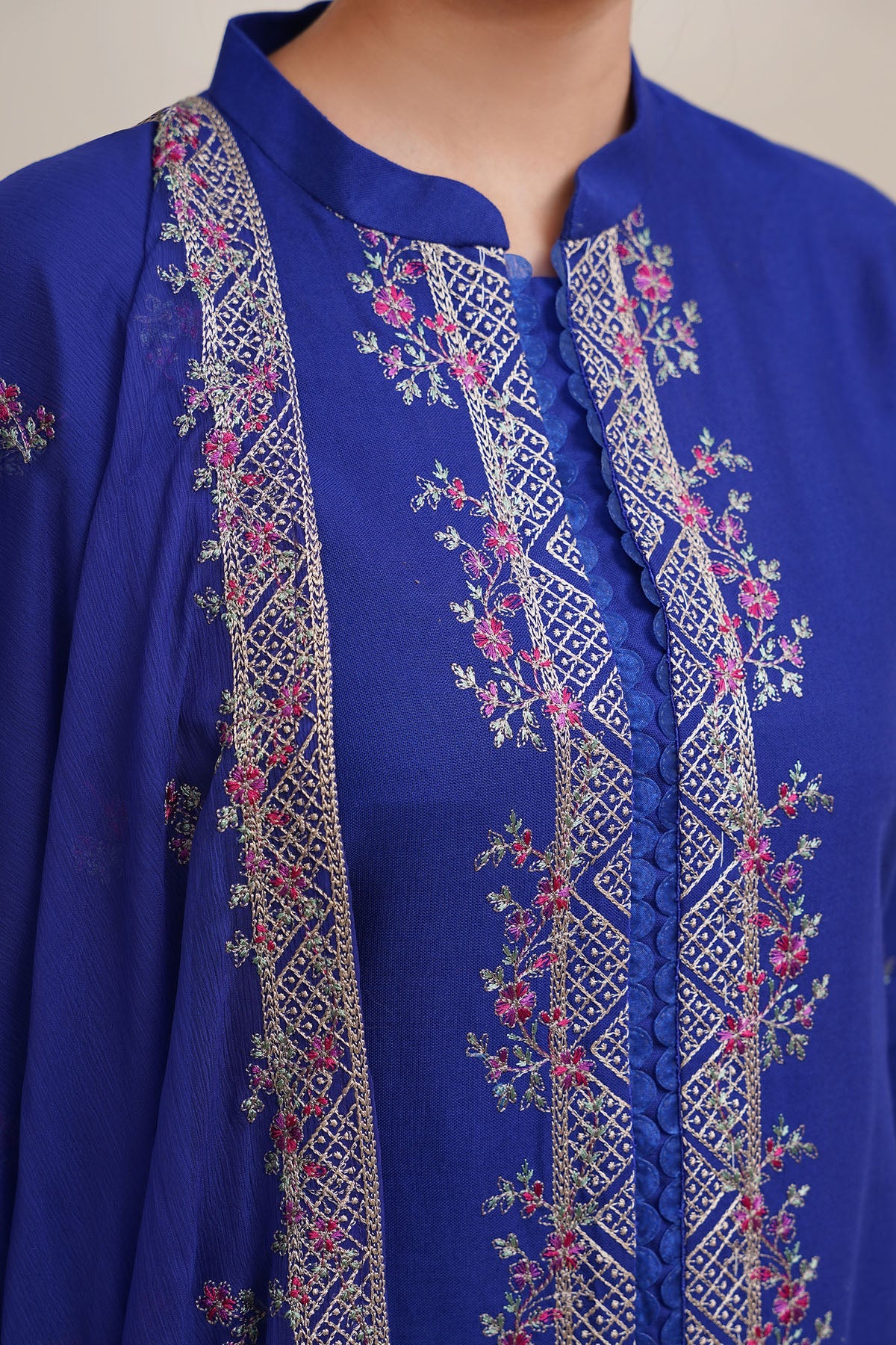 3 Piece - Embroidered Suit - E1803 - Shop Now at Kayseria