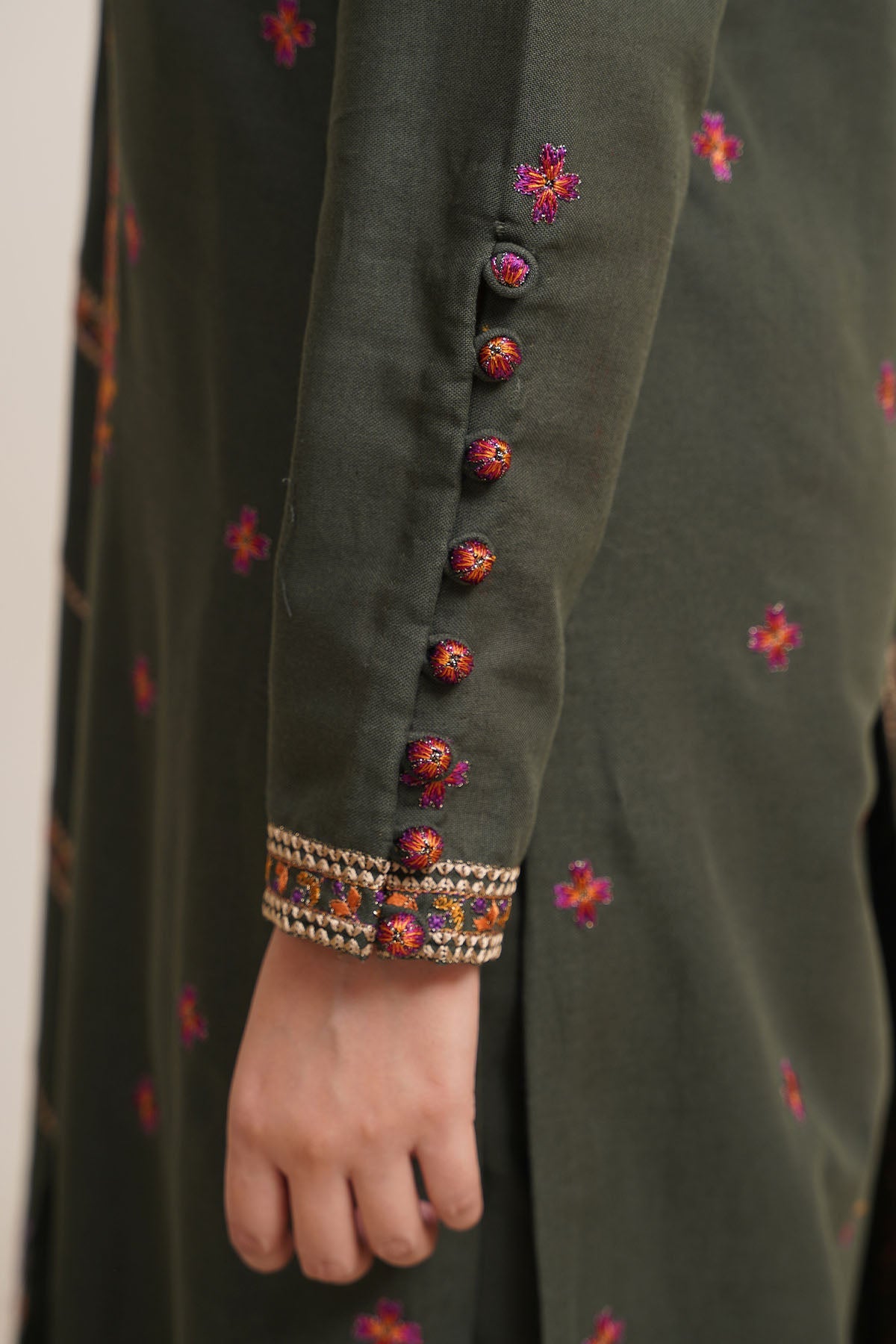 3 Piece - Embroidered Khaddar Suit - E1817 - Shop Now at Kayseria