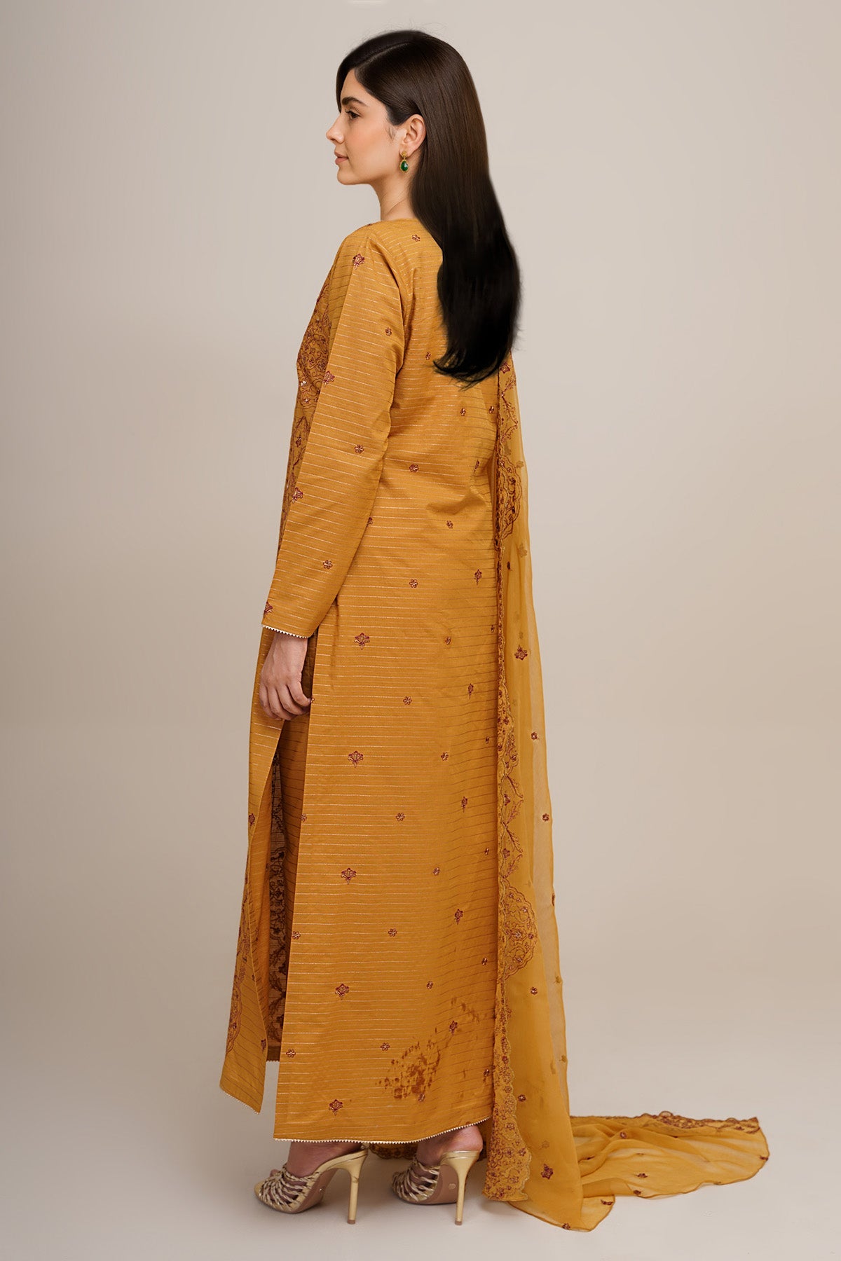 3 Piece - Embroidered Suit - E1830 - Shop Now at Kayseria