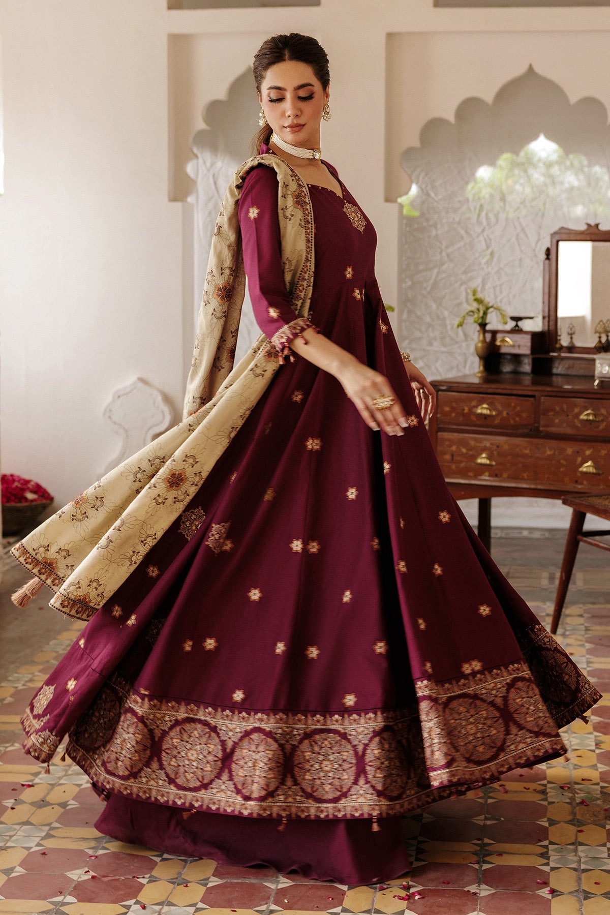 3 Piece - Embroidered Khaddar Suit - E1835 - Shop Now at Kayseria