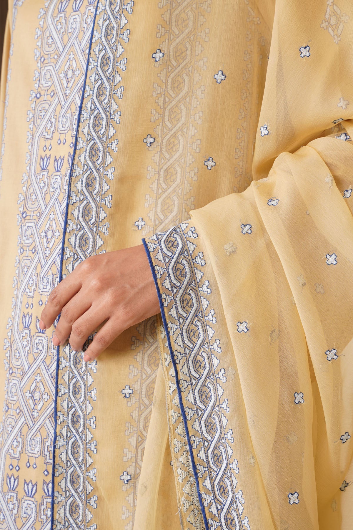 3 Piece - Embroidered Suit - E1838 - Shop Now at Kayseria